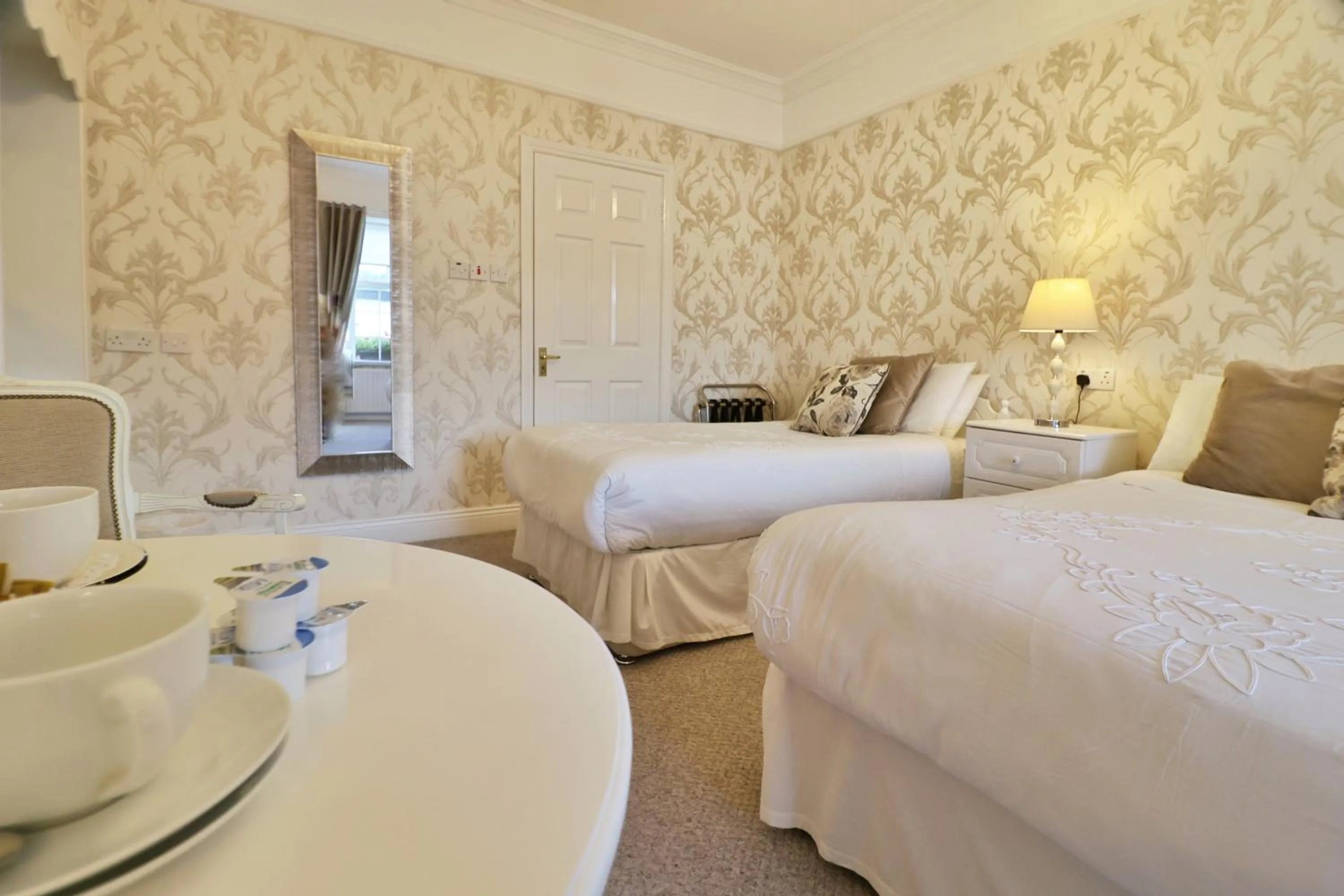 Bed in Meadowside B&B