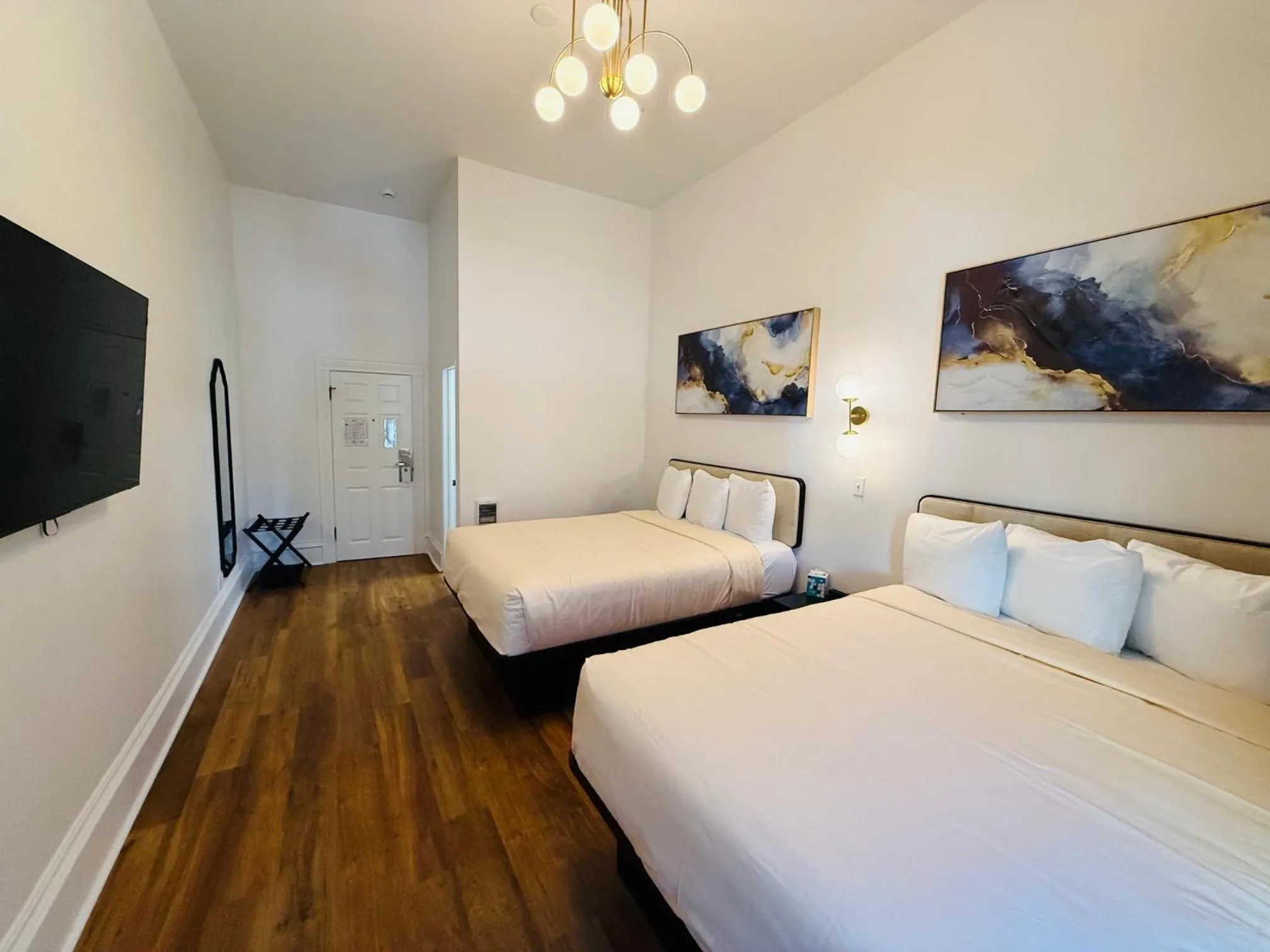 Photo of the whole room, Bed in The Beau Hotel Downtown San Diego Gaslamp Quarter