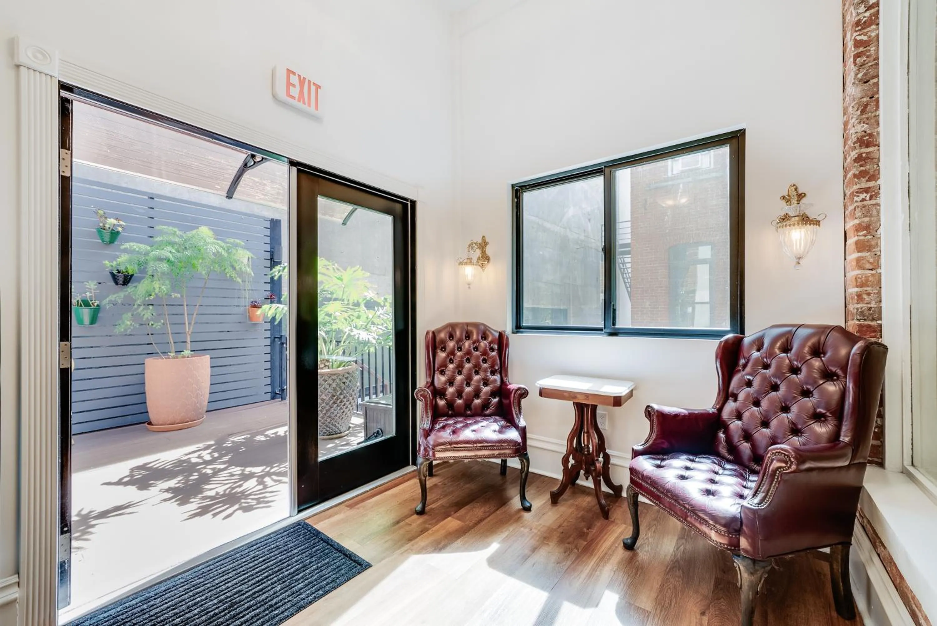 The Beau Hotel Downtown San Diego Gaslamp Quarter