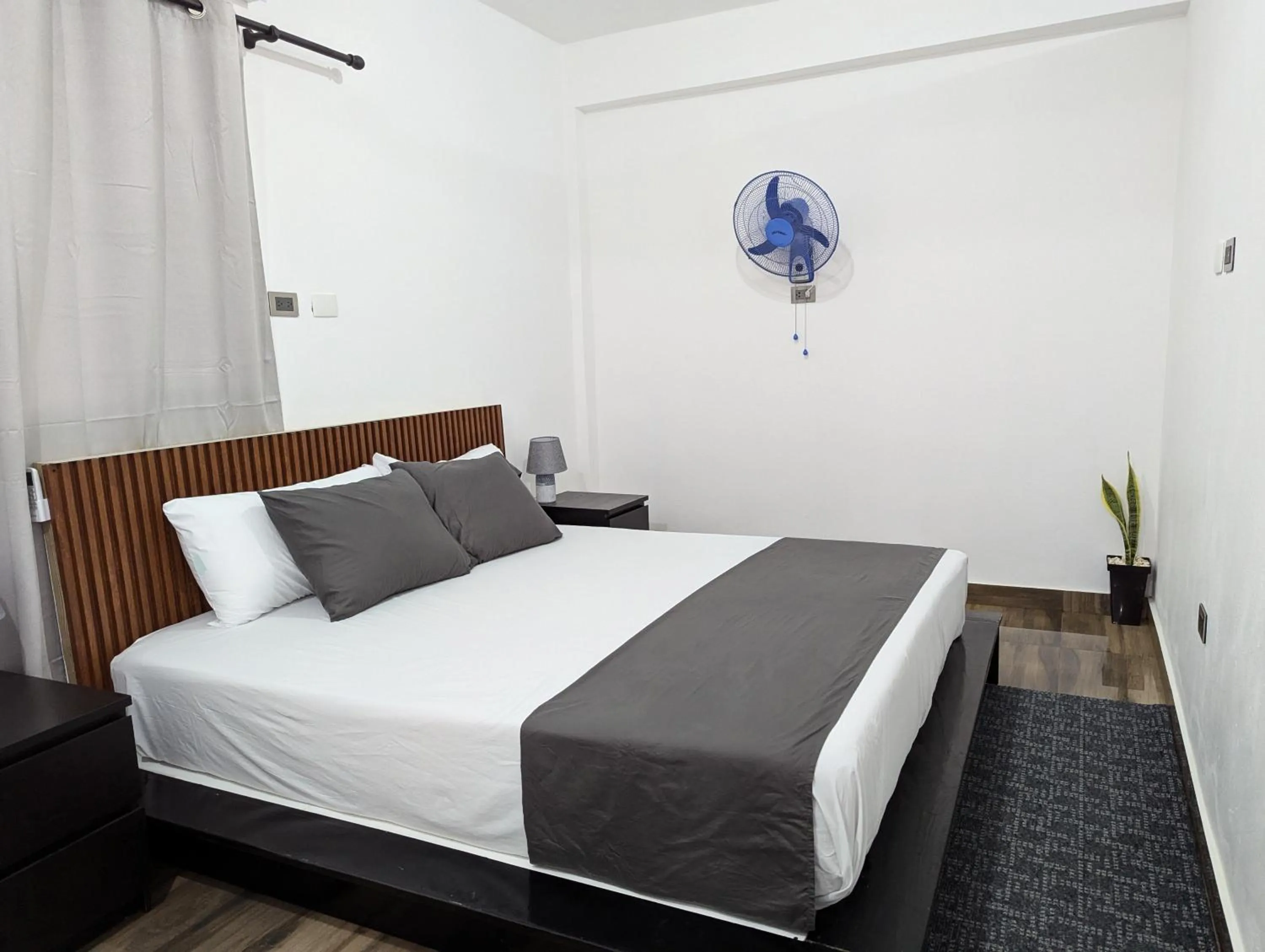 Bed in A 7 minutos del Aeropuerto SDQ, Moderno y Compacto Apartamento