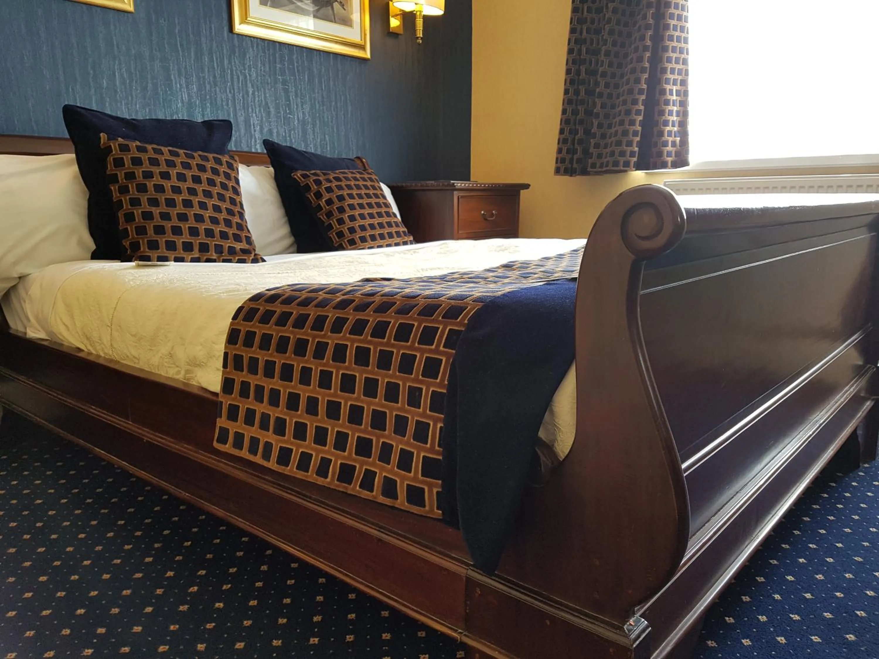 Bed in Carlton Park Hotel Rotherham