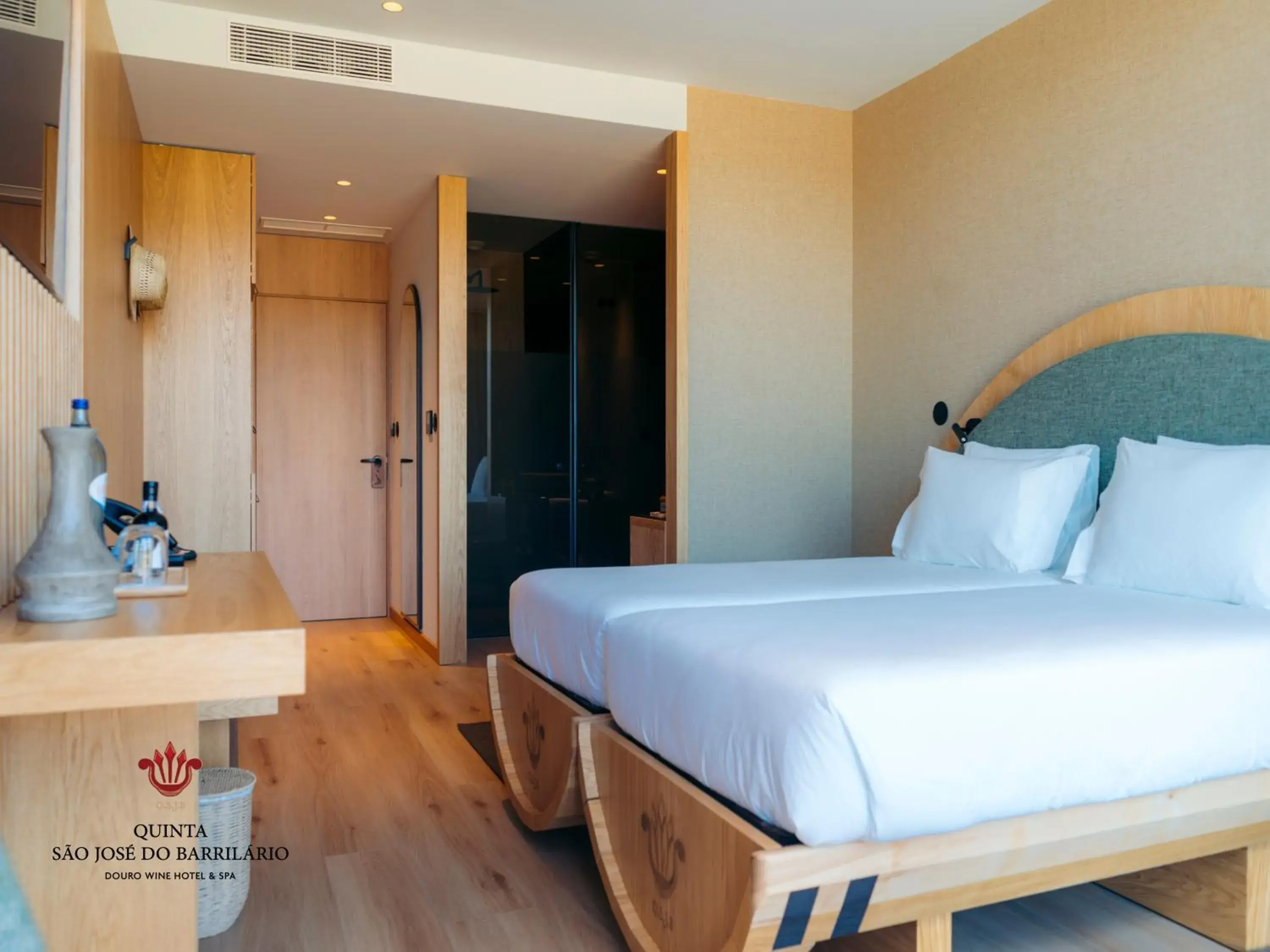 Deluxe Twin Room in Barrilario Douro Wine Hotel e Spa - Quinta São Jose do Barrilario Deluxe Twin Room in Barrilario Douro Wine Hotel e Spa - Quinta São Jose do Barrilario