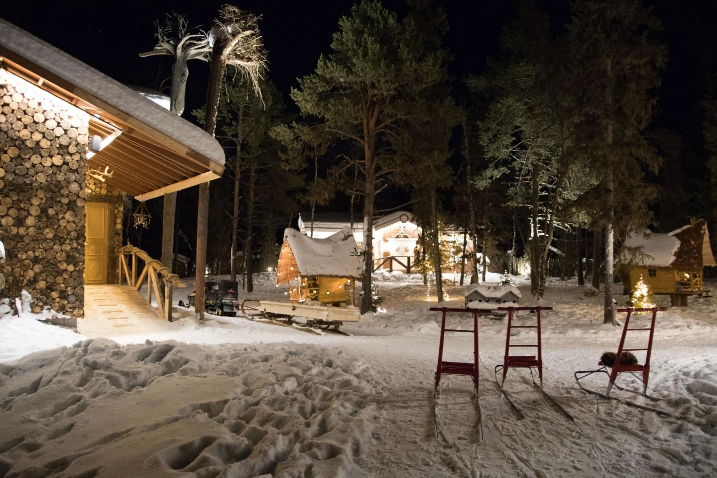 Neighbourhood in Elves Village Hotel