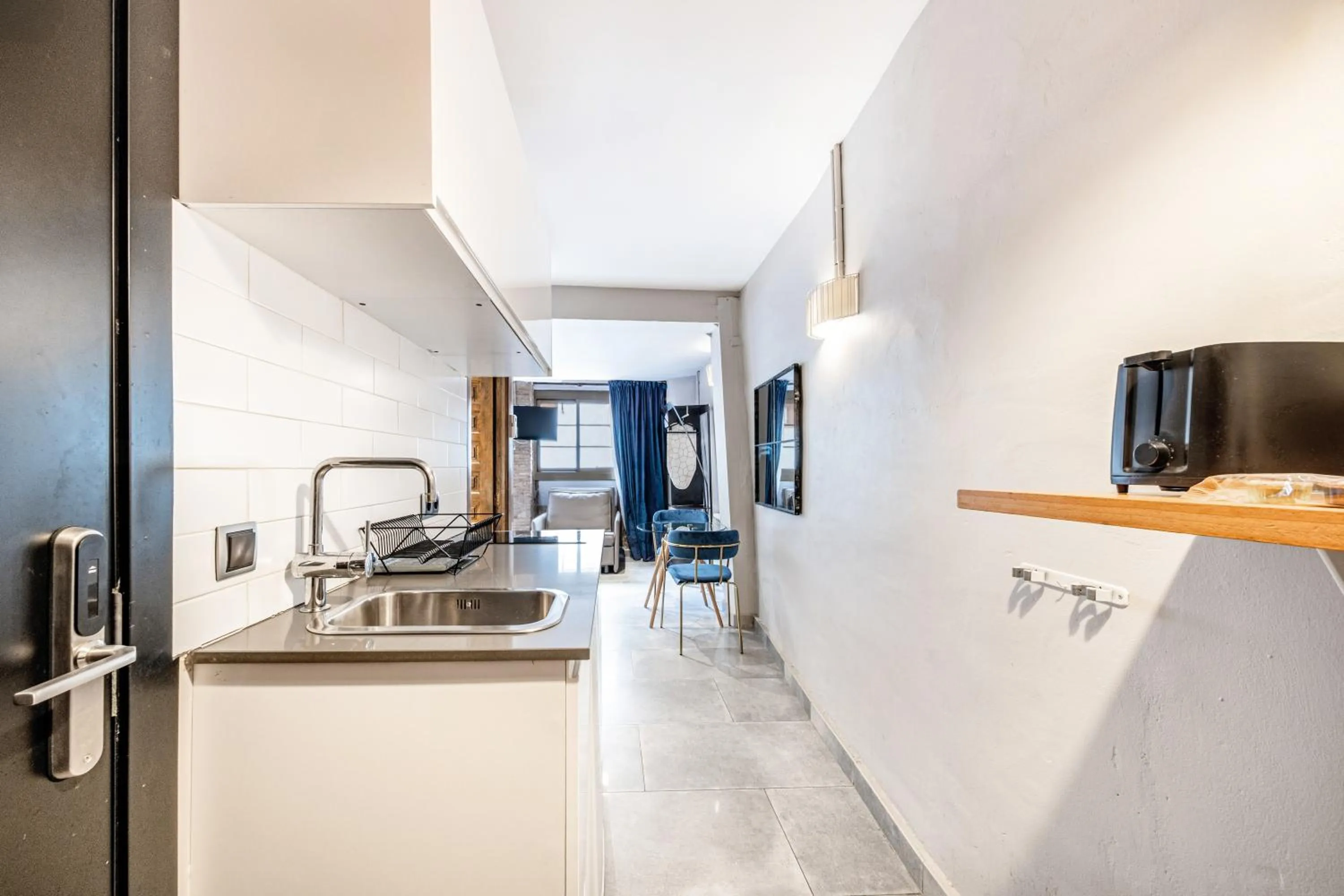 Kitchen or kitchenette in AinB Picasso-Corders Apartments