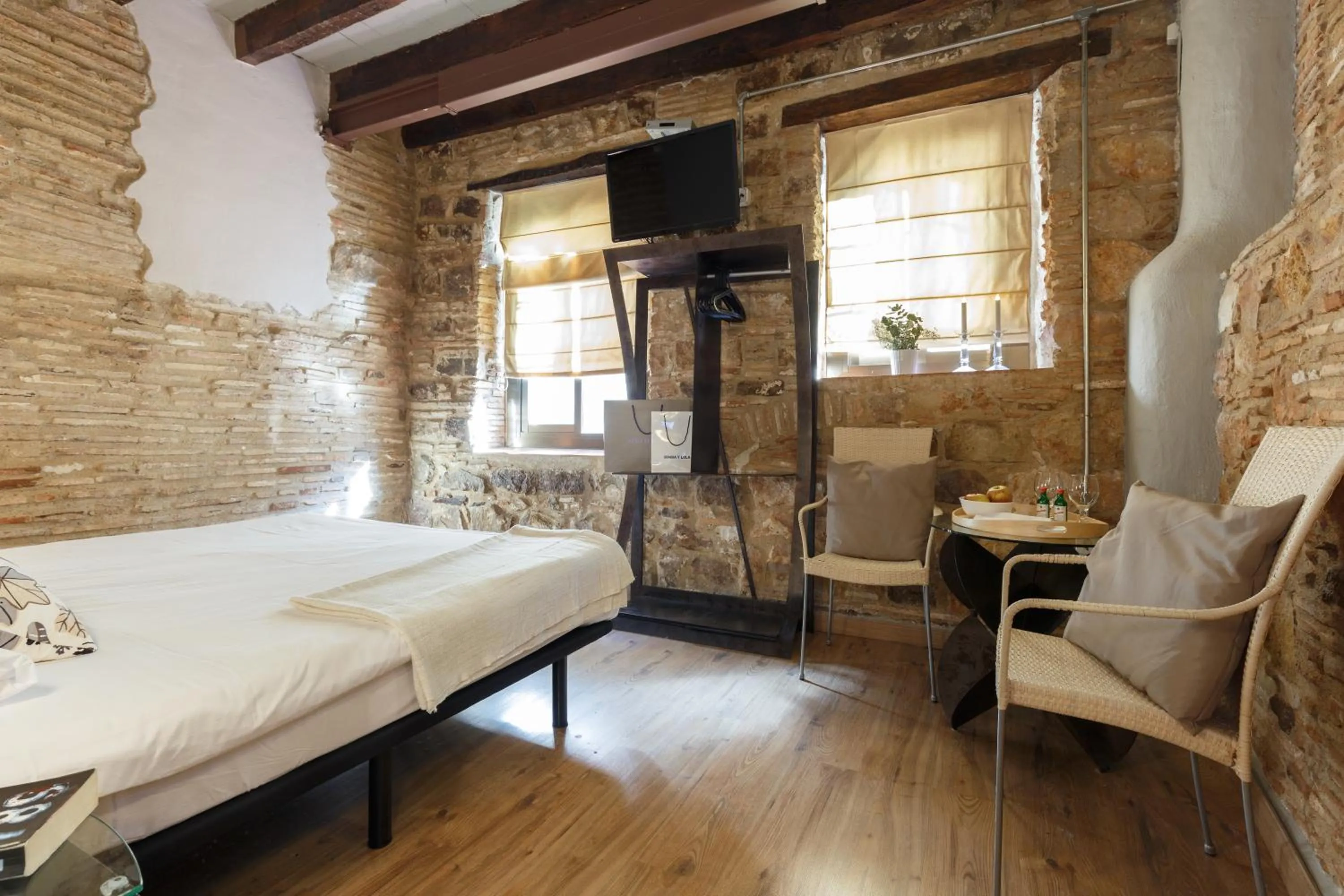 Day, Bed in AinB Picasso-Corders Apartments