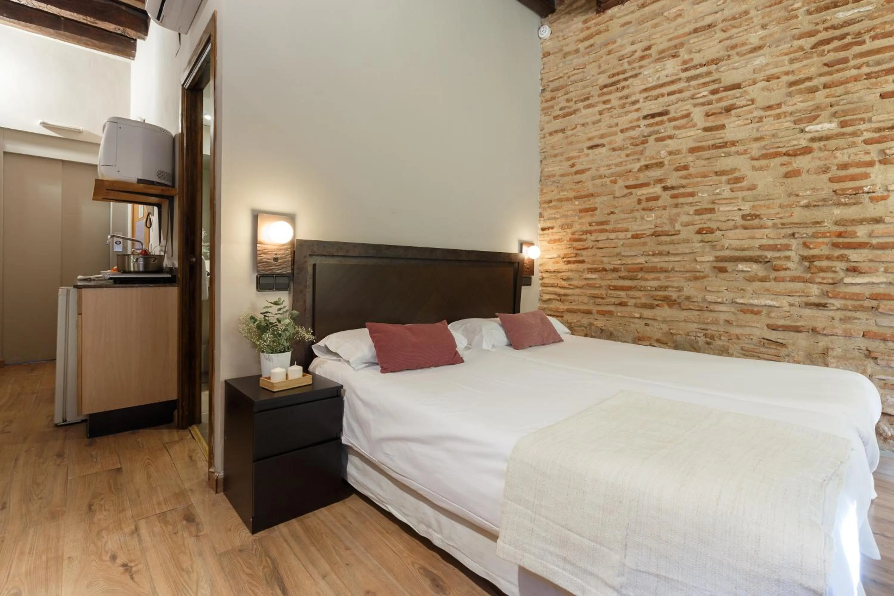 Bed in AinB Picasso-Corders Apartments