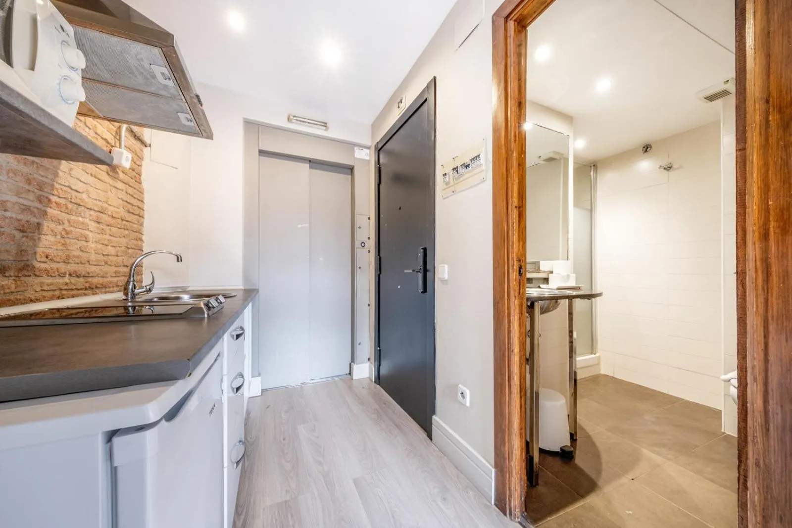 Kitchen or kitchenette in AinB Picasso-Corders Apartments
