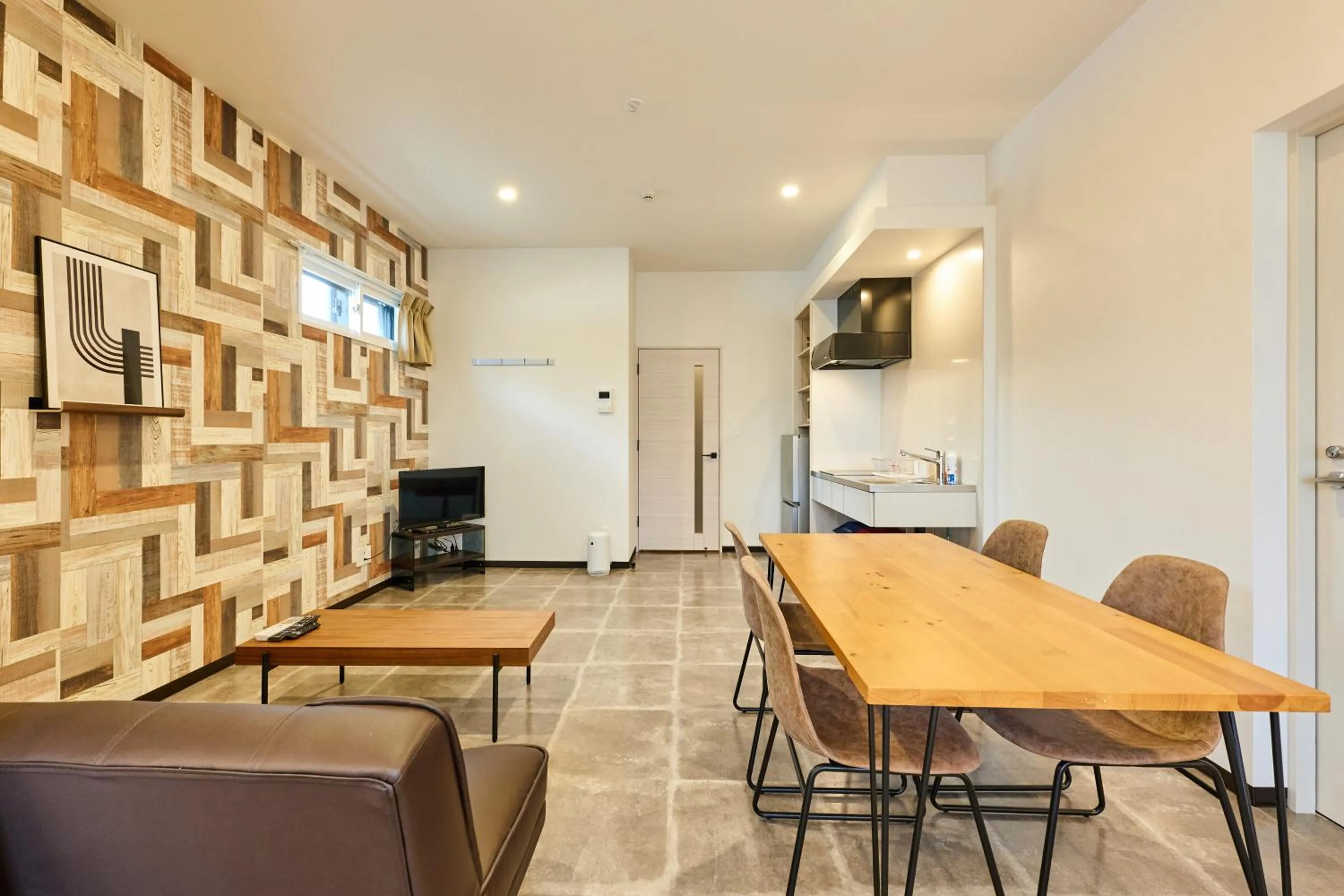 TV and multimedia in UCHI CHITOSE AJiTO