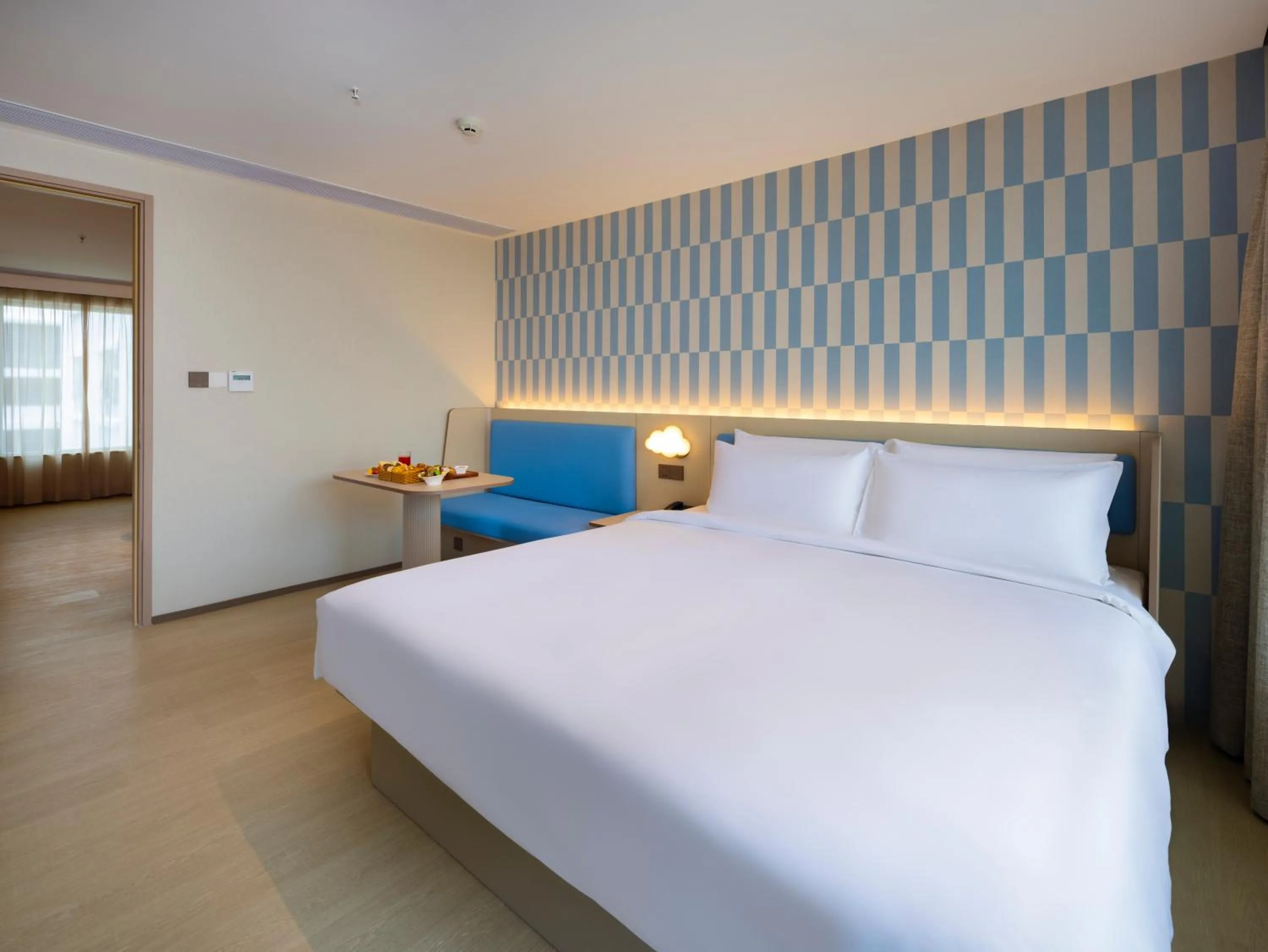 Bedroom, Bed in HANTING HOTEL HO CHI MINH City - 胡志明汉庭国际中心酒店