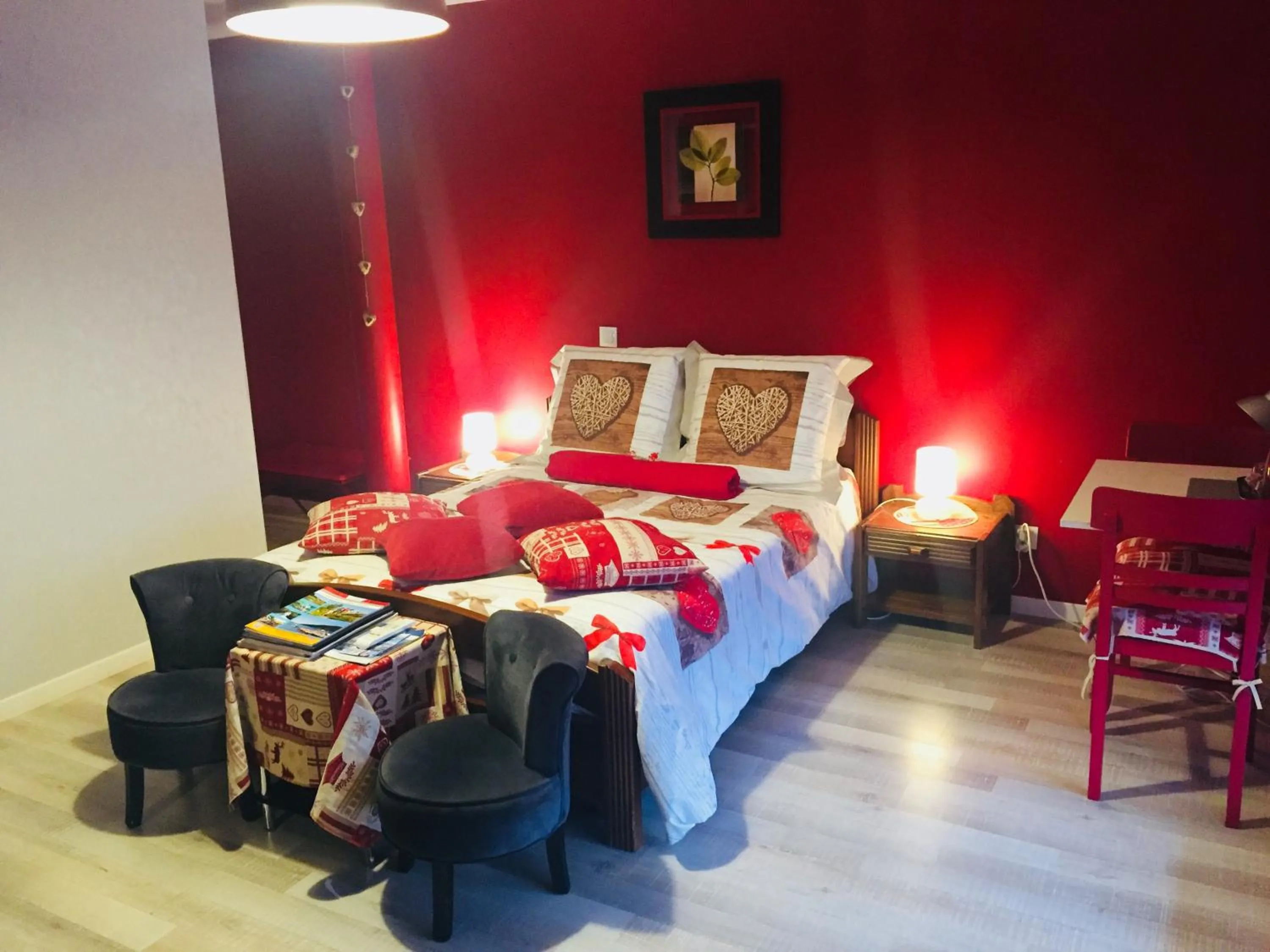 Coffee/tea facilities, Bed in L'Eden de Floridylle