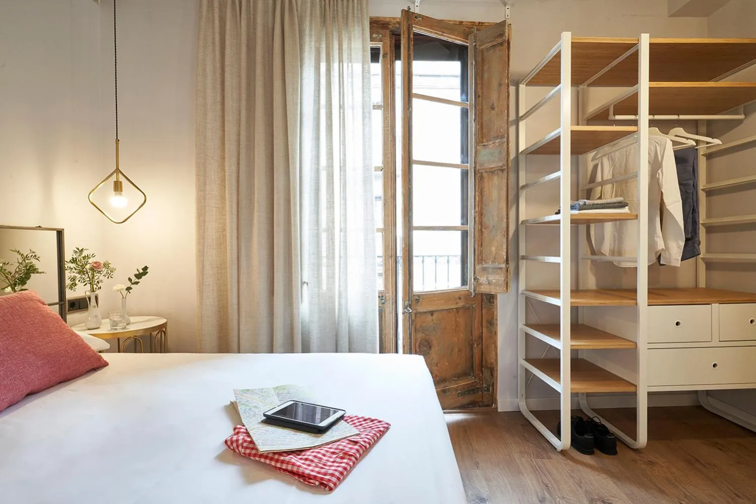 Bed in AinB Gothic-Jaume I Apartments