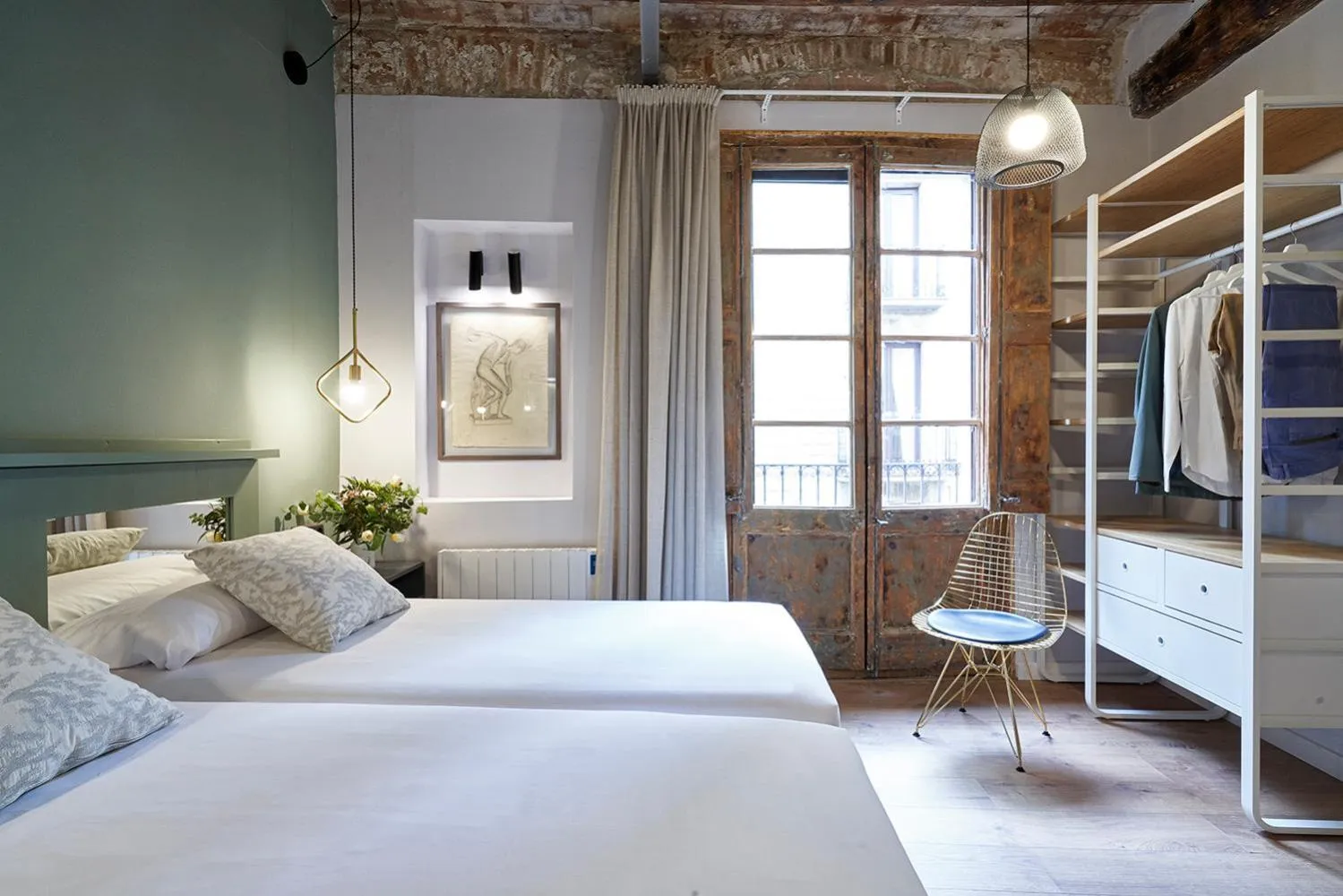 Bed in AinB Gothic-Jaume I Apartments