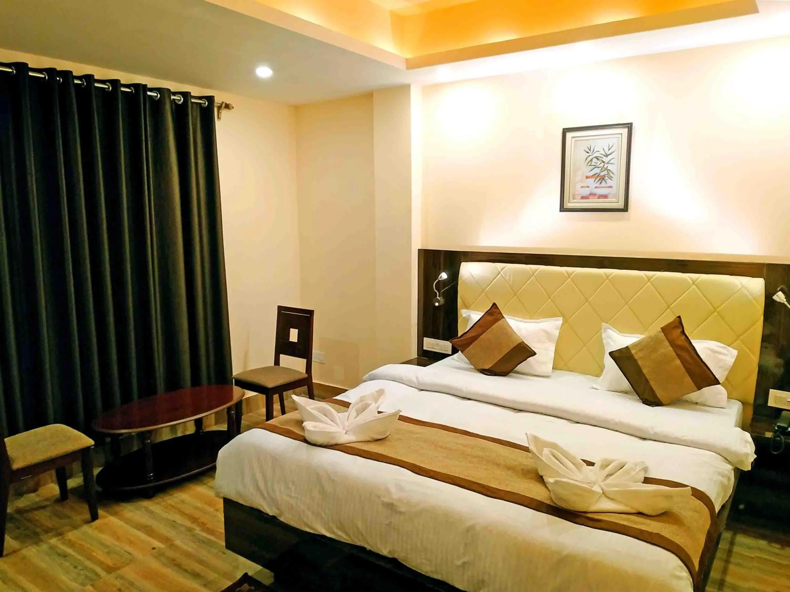 Bedroom, Bed in Garden Retreat Hotel