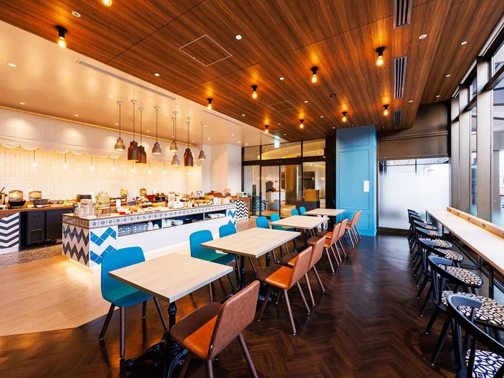 JR East Hotel Mets Premier Makuhari Toyosuna