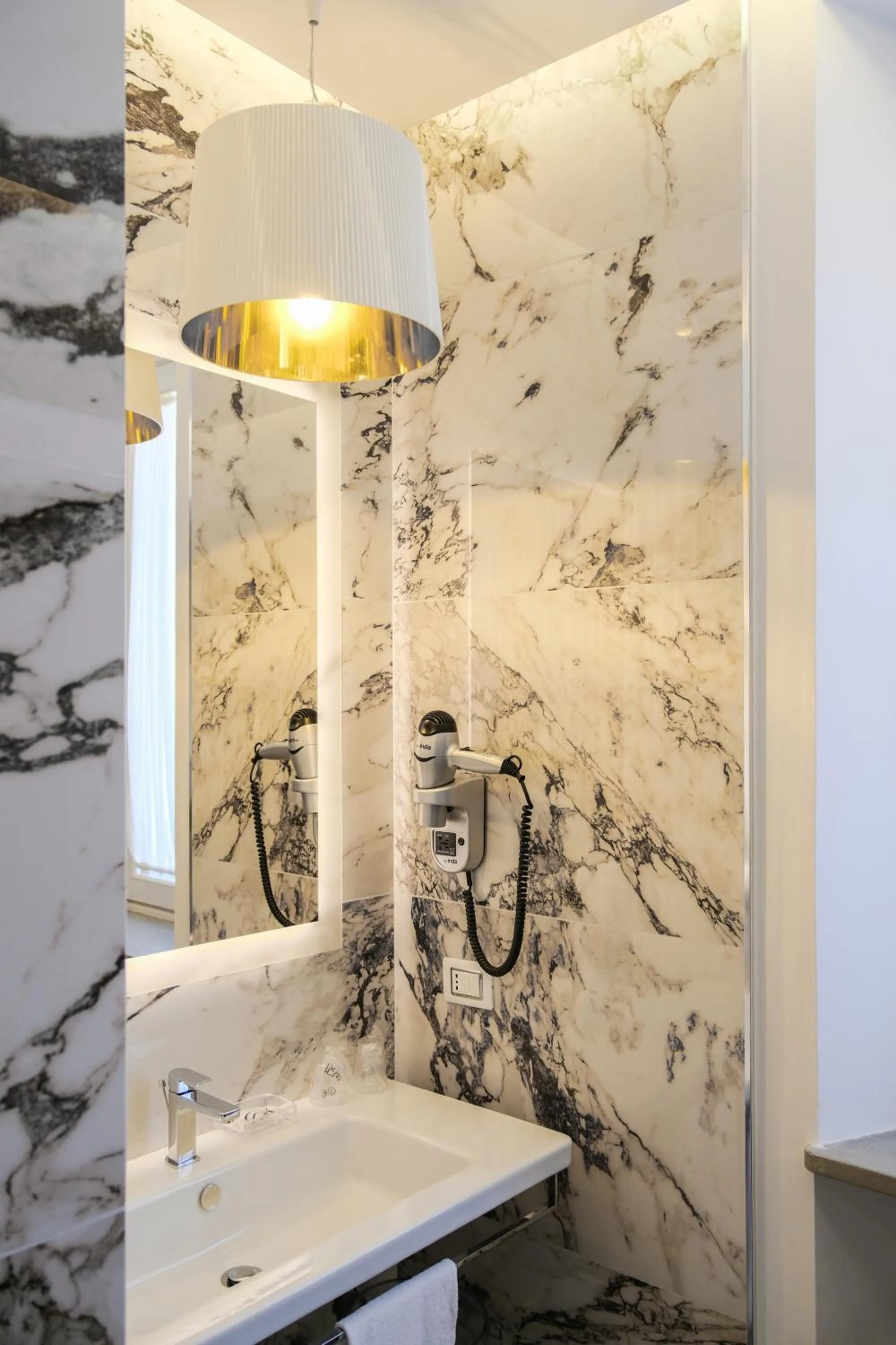 Bathroom in Stendhal Luxury Suites