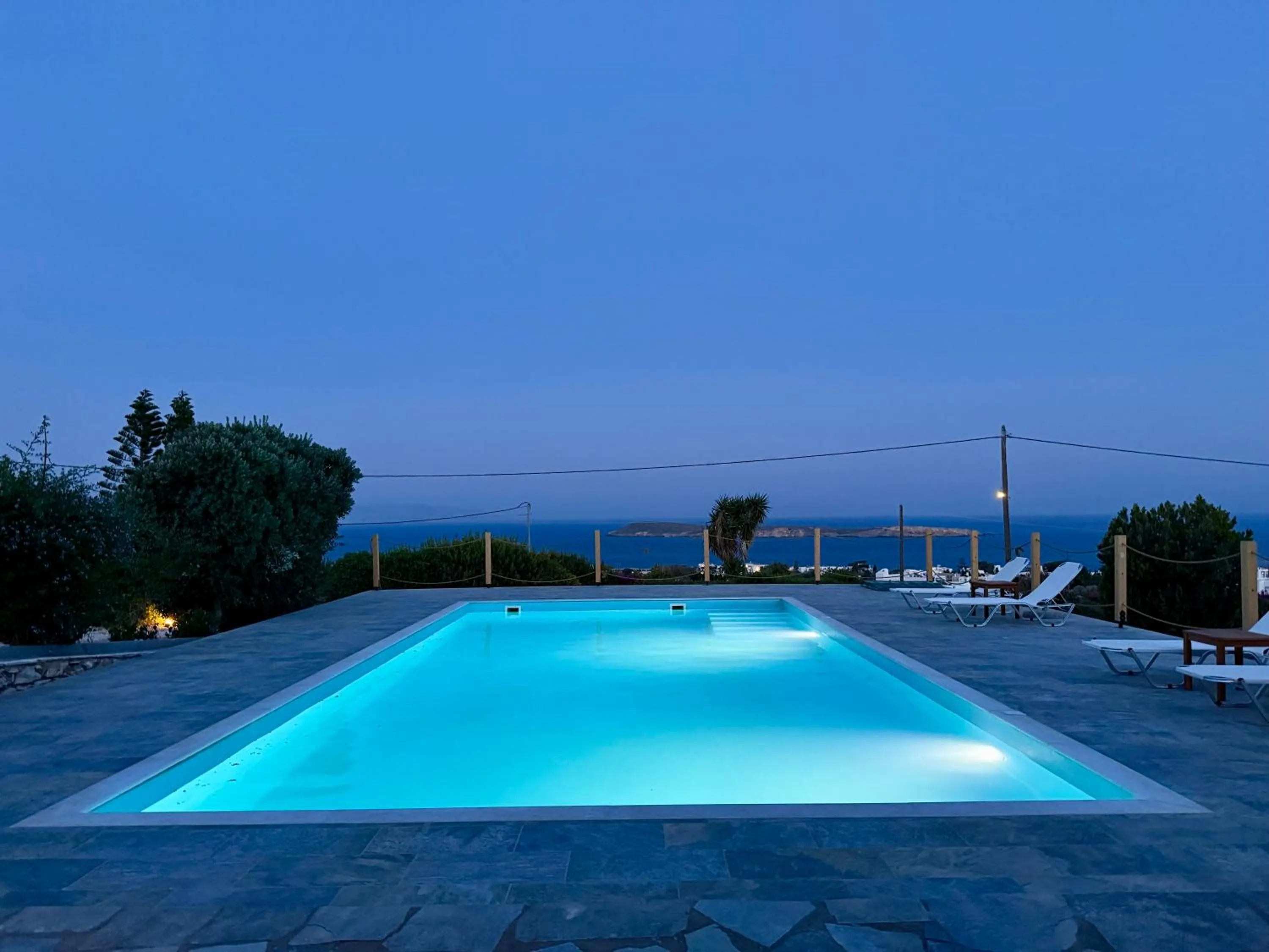 Swimming pool in Yaleena Residences