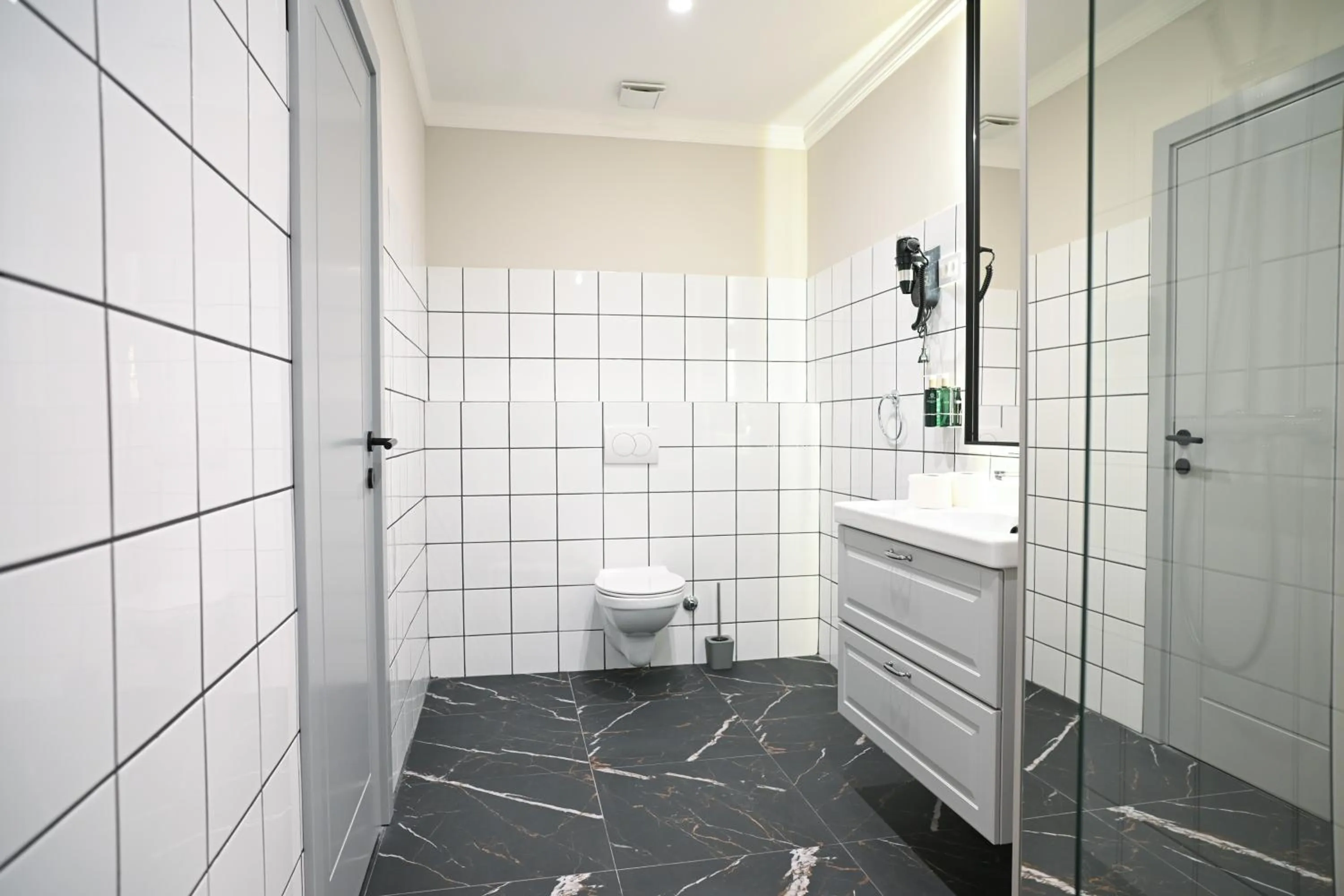 Bathroom in Black Gallo Residences