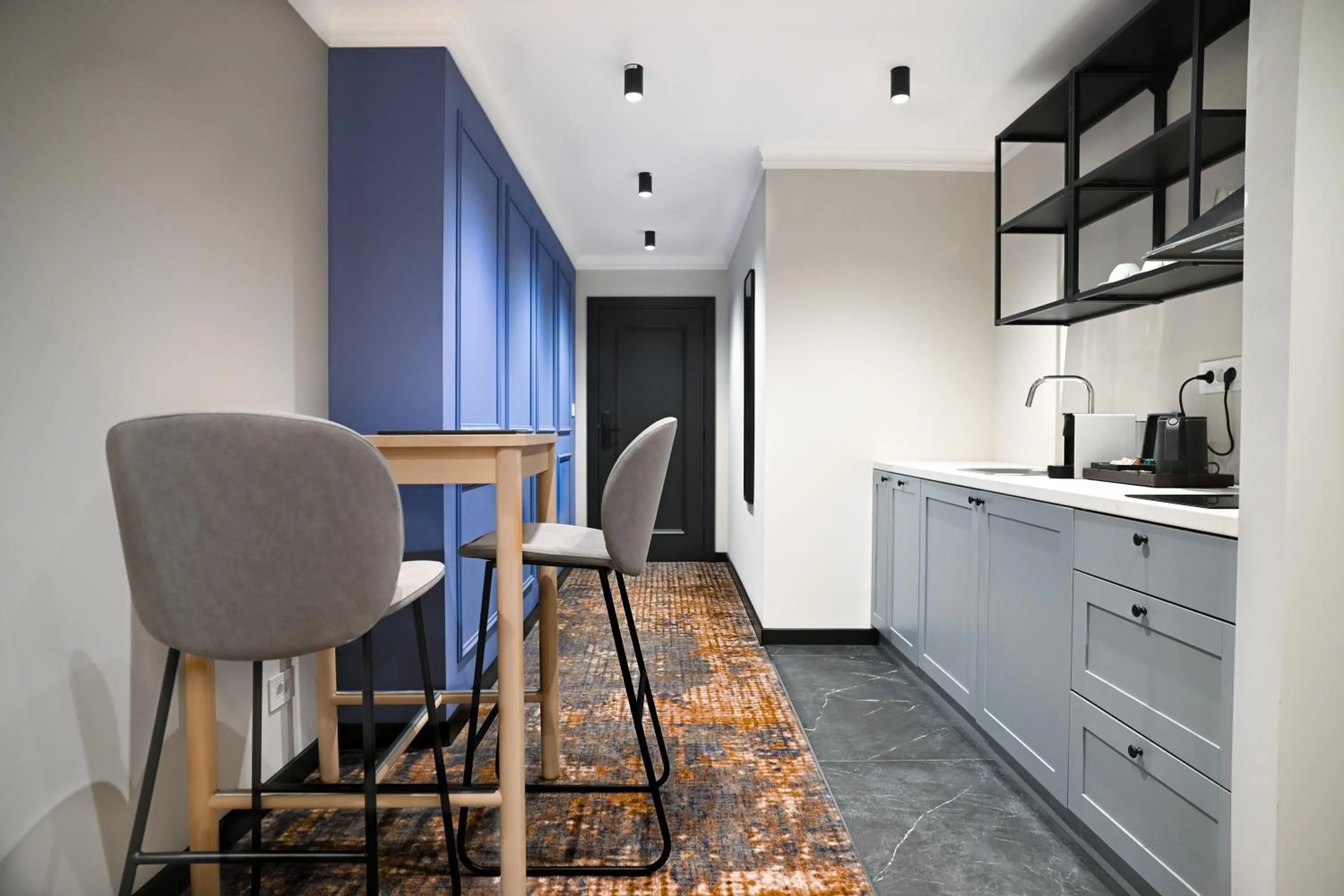 kitchen in Black Gallo Residences