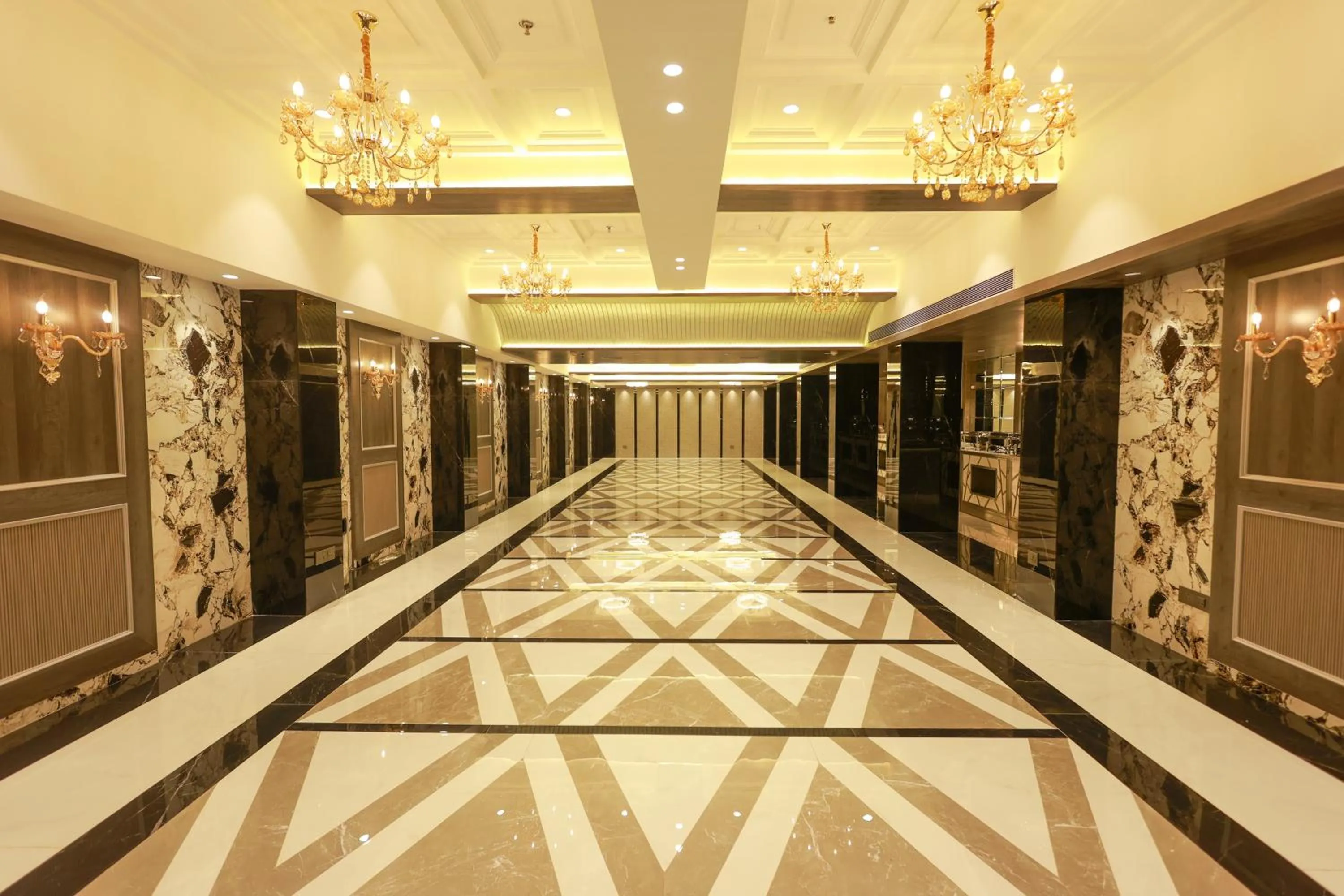 Area and facilities in Shera Hotels & Banquets