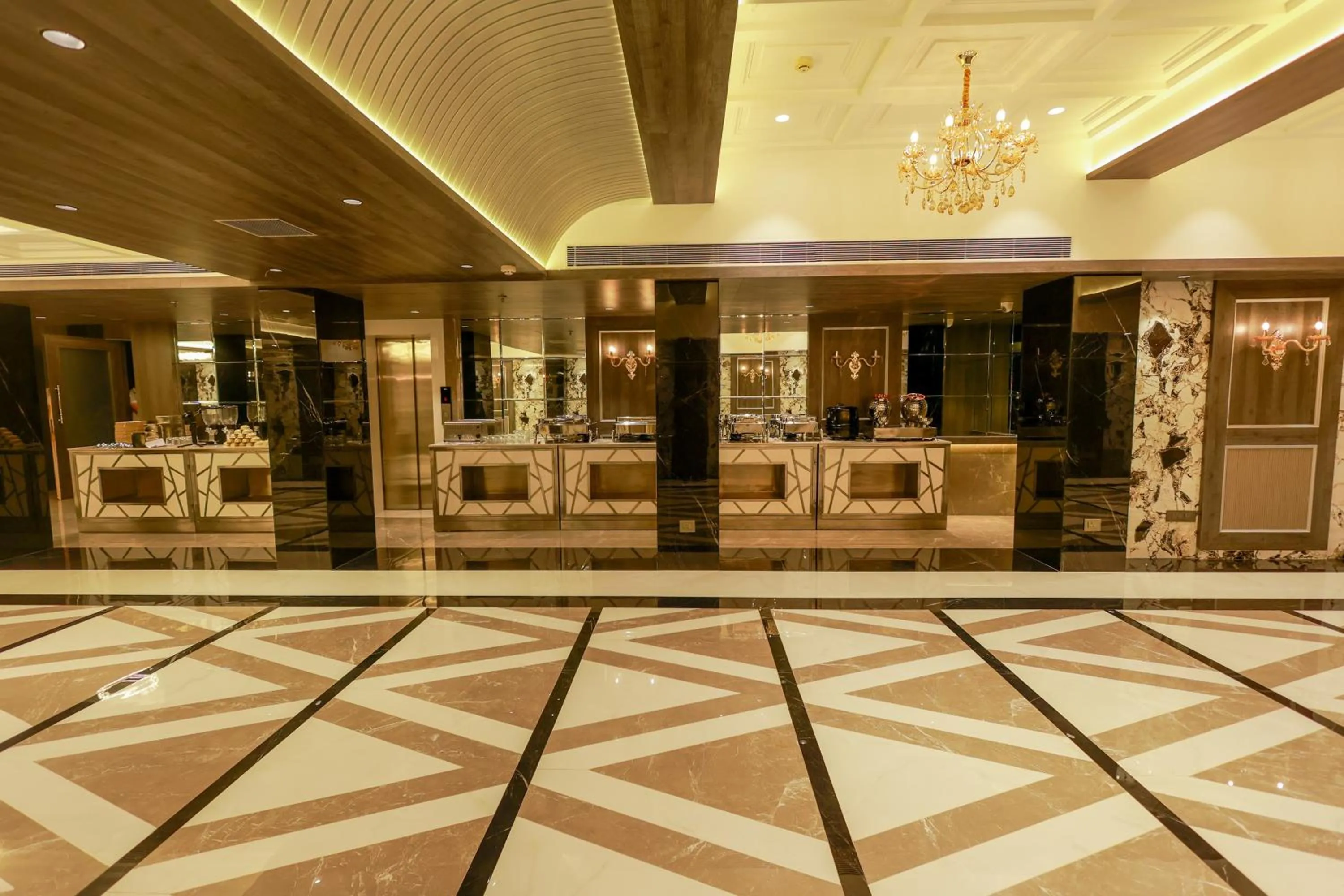 Area and facilities in Shera Hotels & Banquets