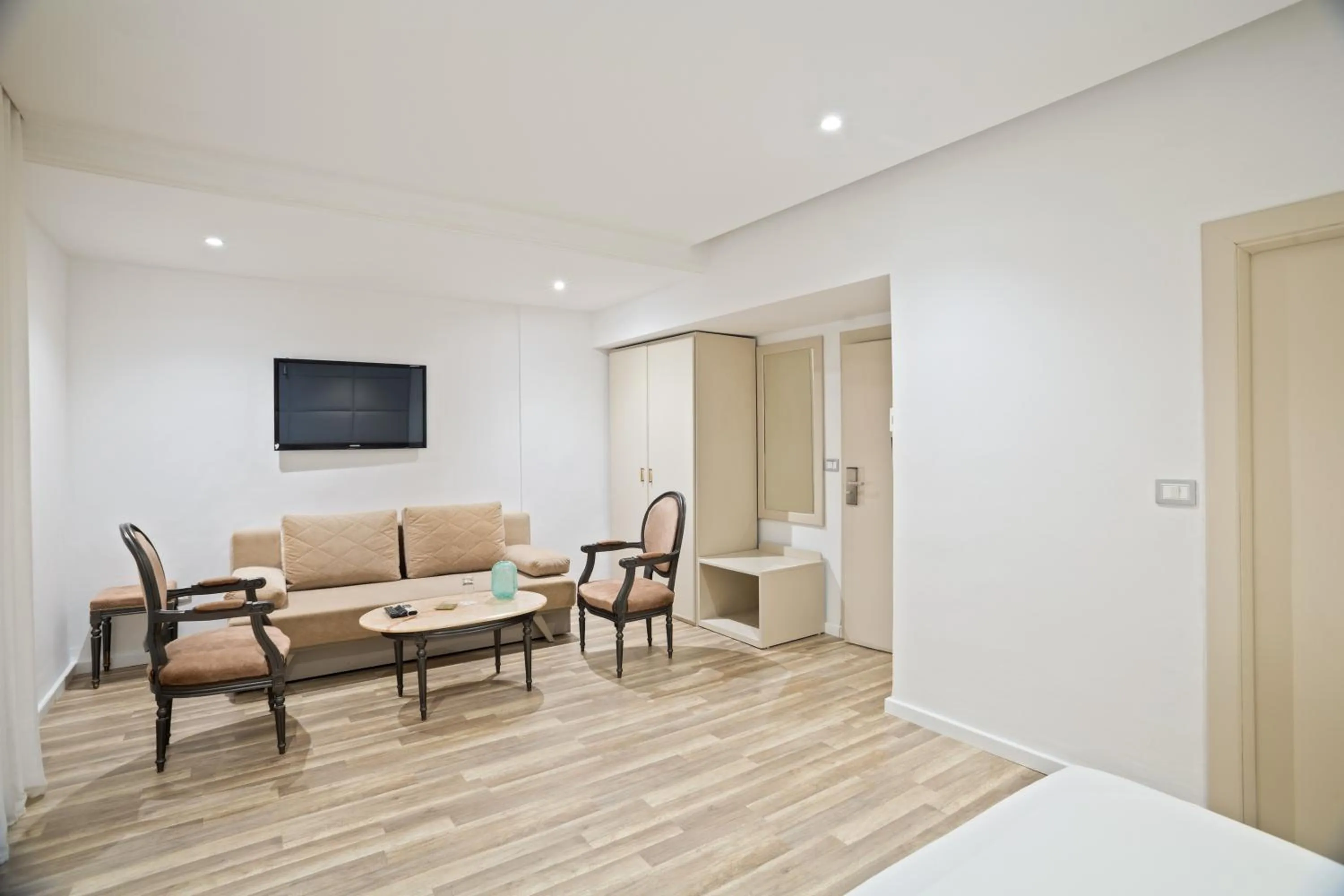 TV and multimedia in Hotel Donia Sfax