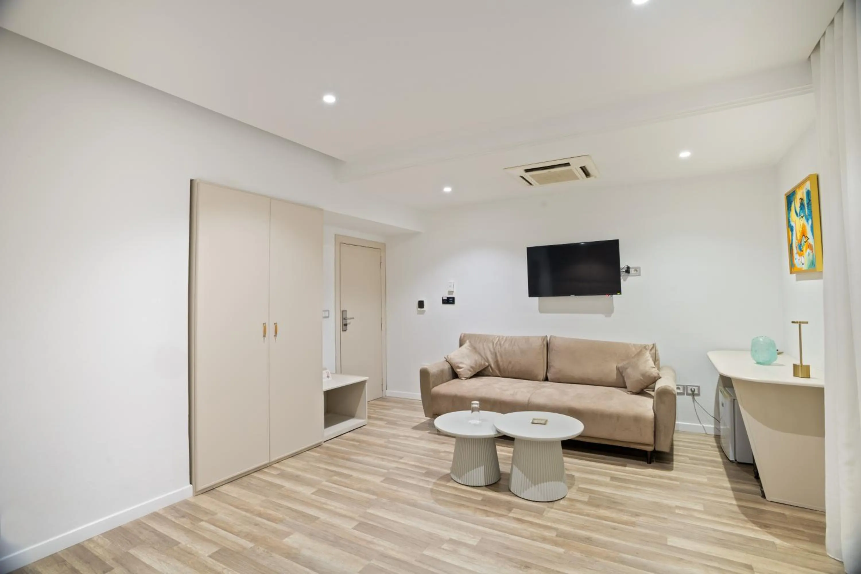 TV and multimedia in Hotel Donia Sfax