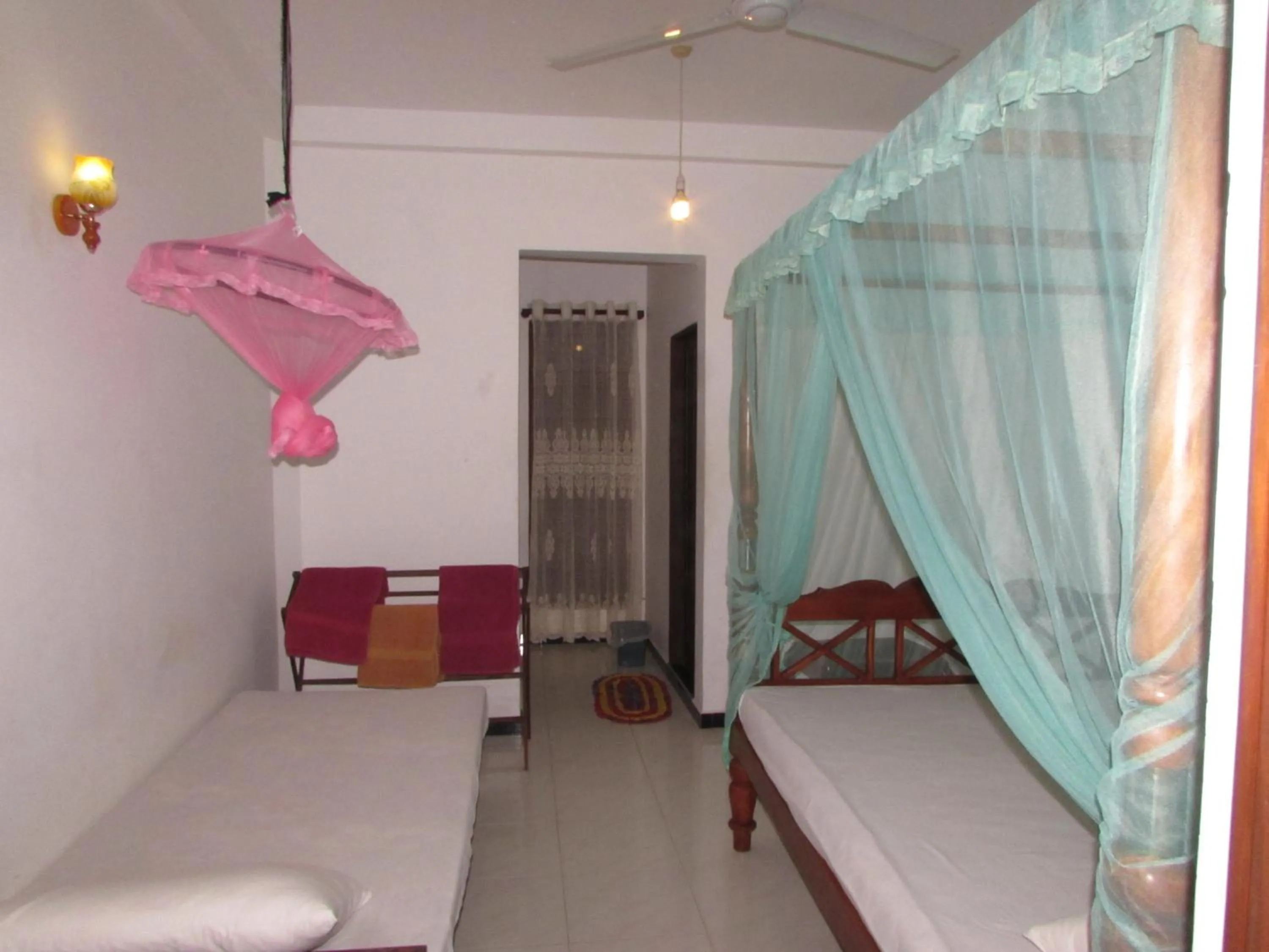 Standard Triple Room in Rainbow Guest House