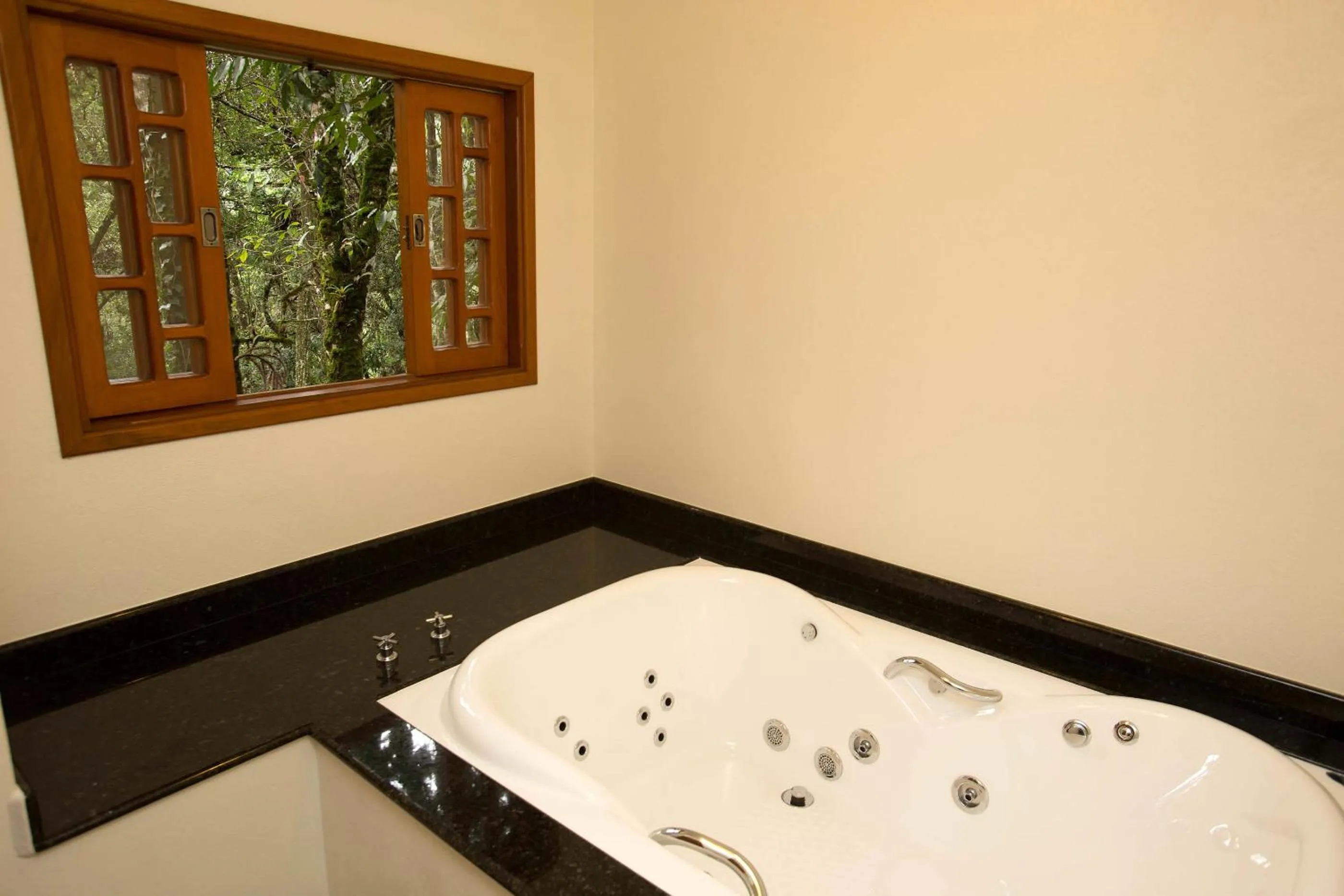 Bathroom in Pousada Chalé da Floresta