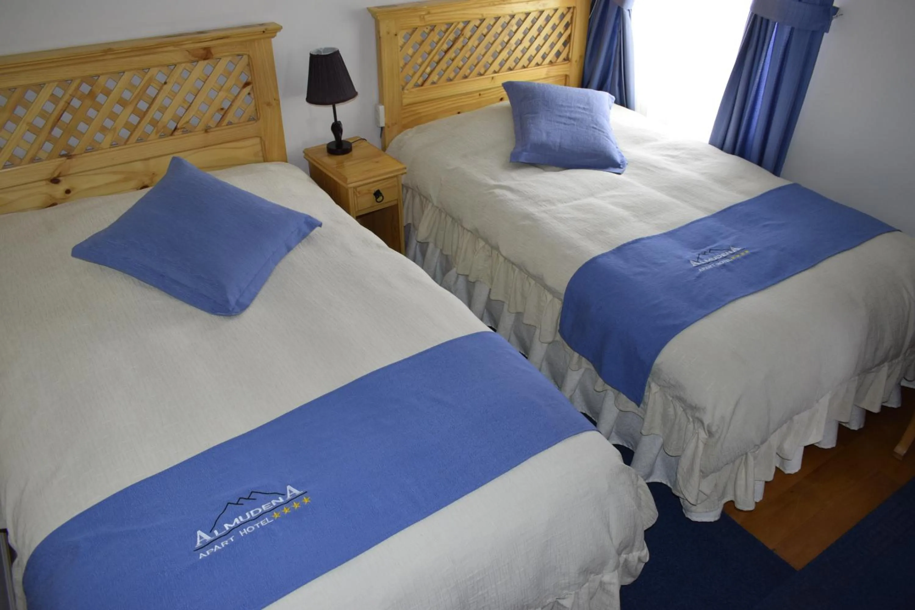 Bed in Almudena Apart Hotel
