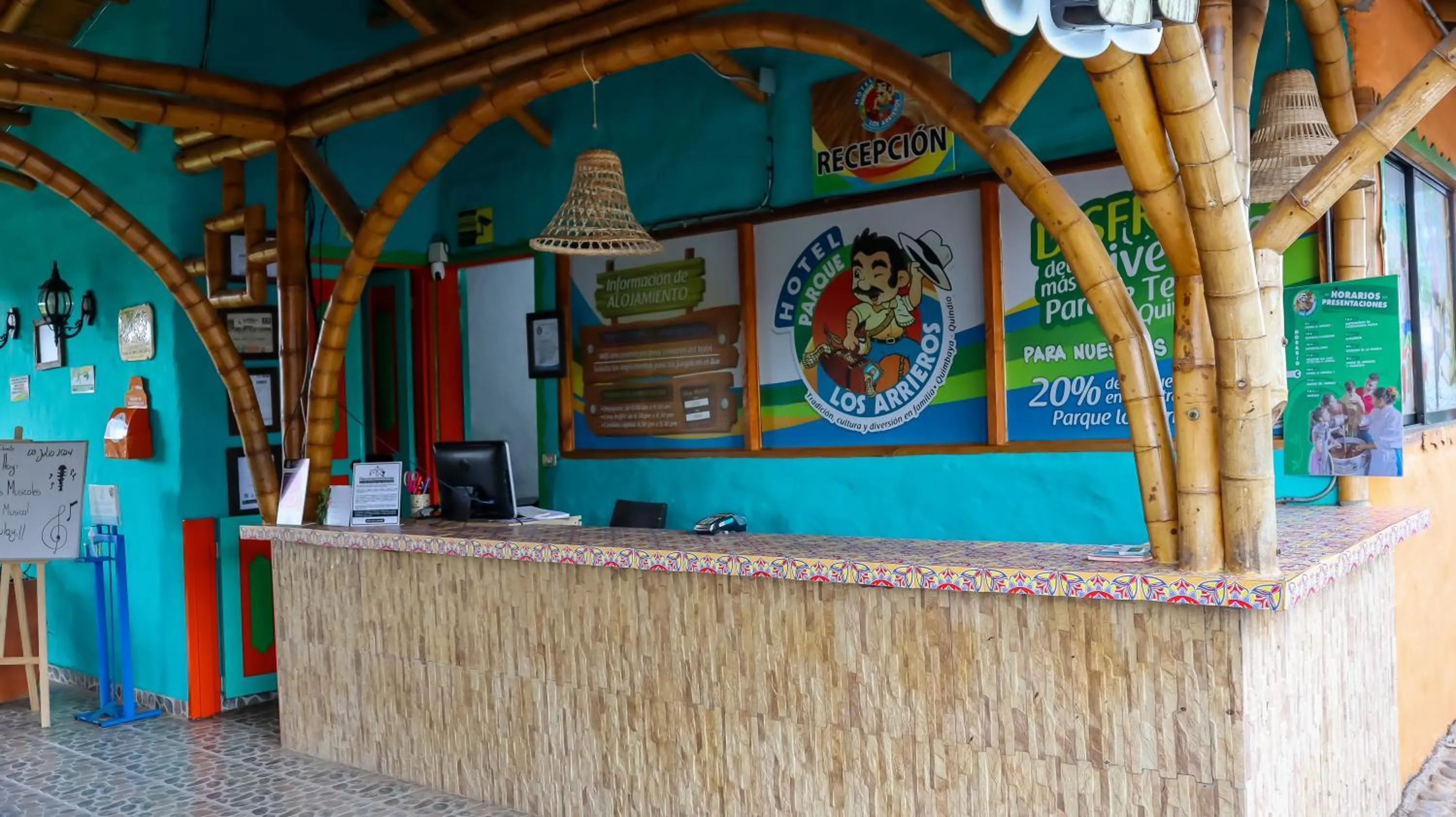 Lobby or reception in Hotel Parque de los Arrieros