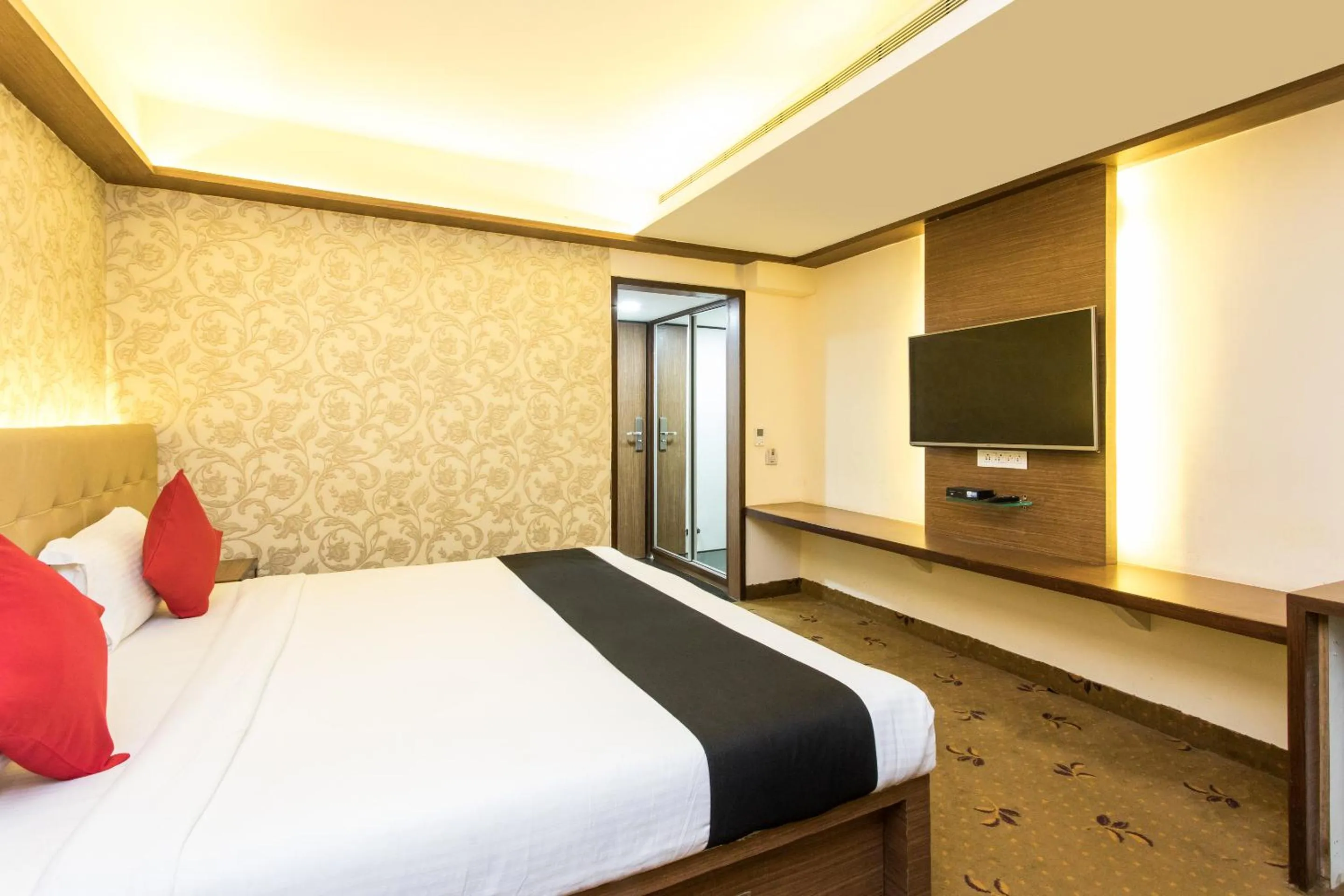 Bed in Hotel Solaris