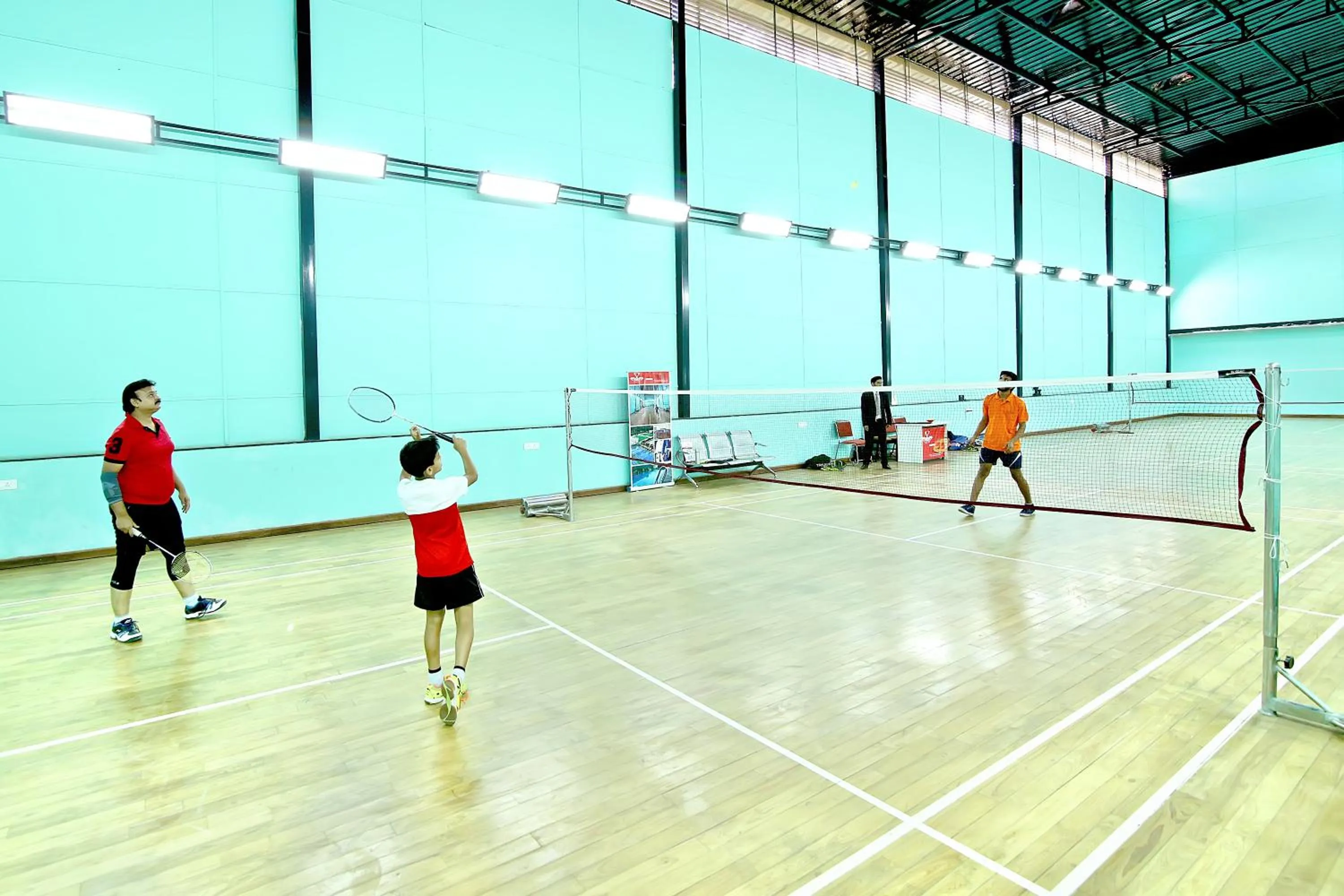 People in Hotel Solaris