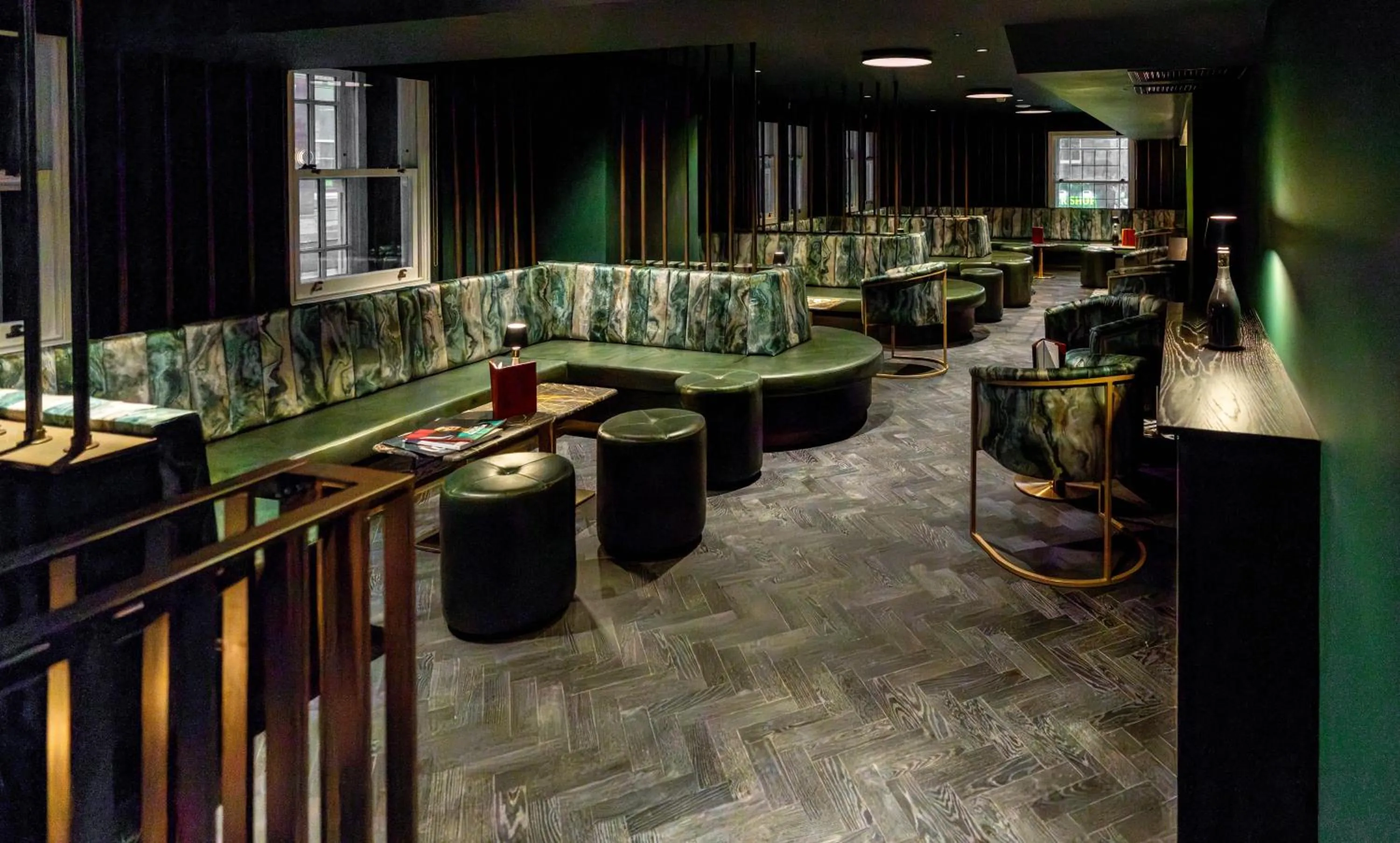 Lounge or bar in Hotel Gotham Newcastle