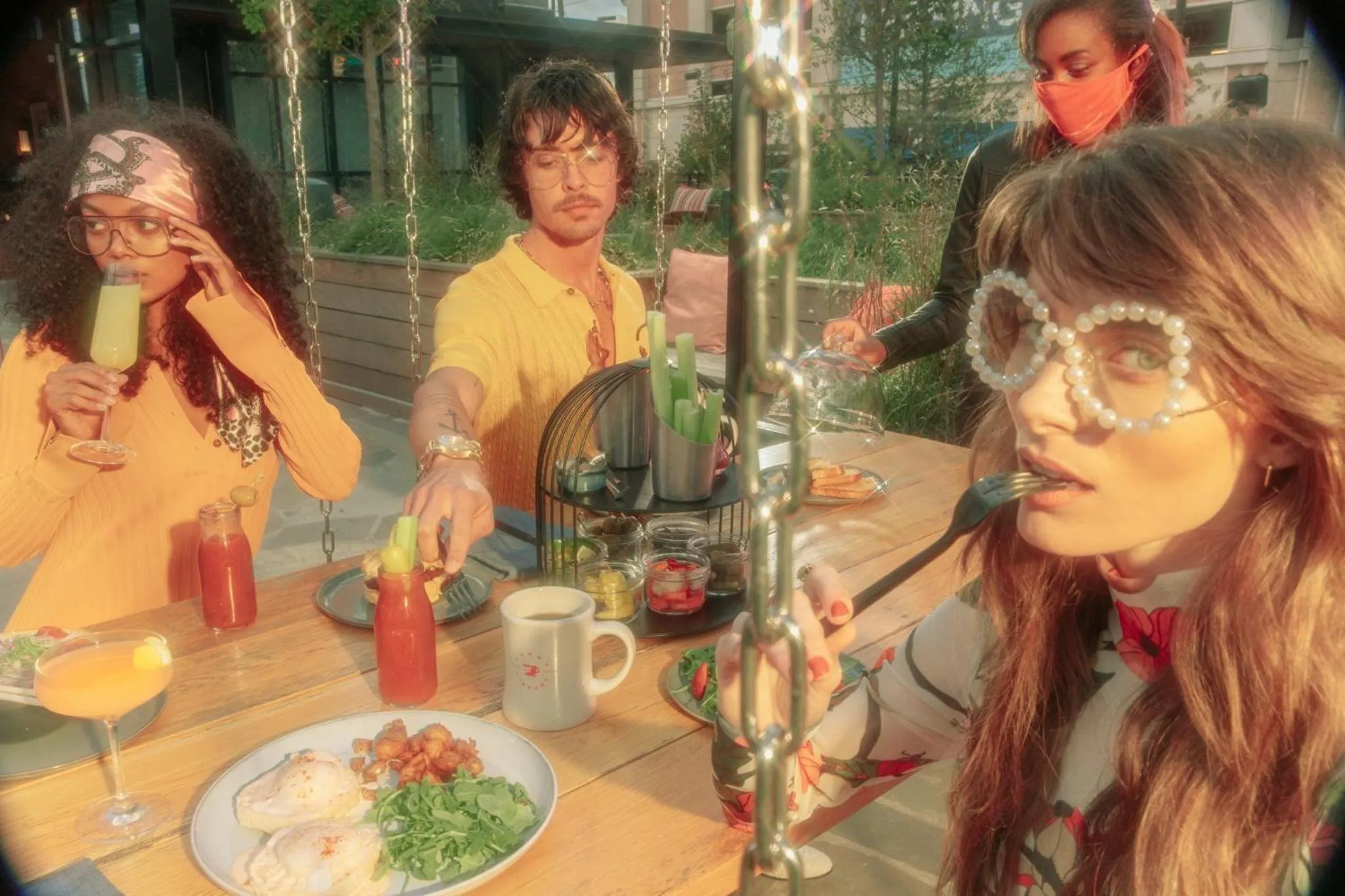 Restaurant/places to eat in Virgin Hotels Chicago