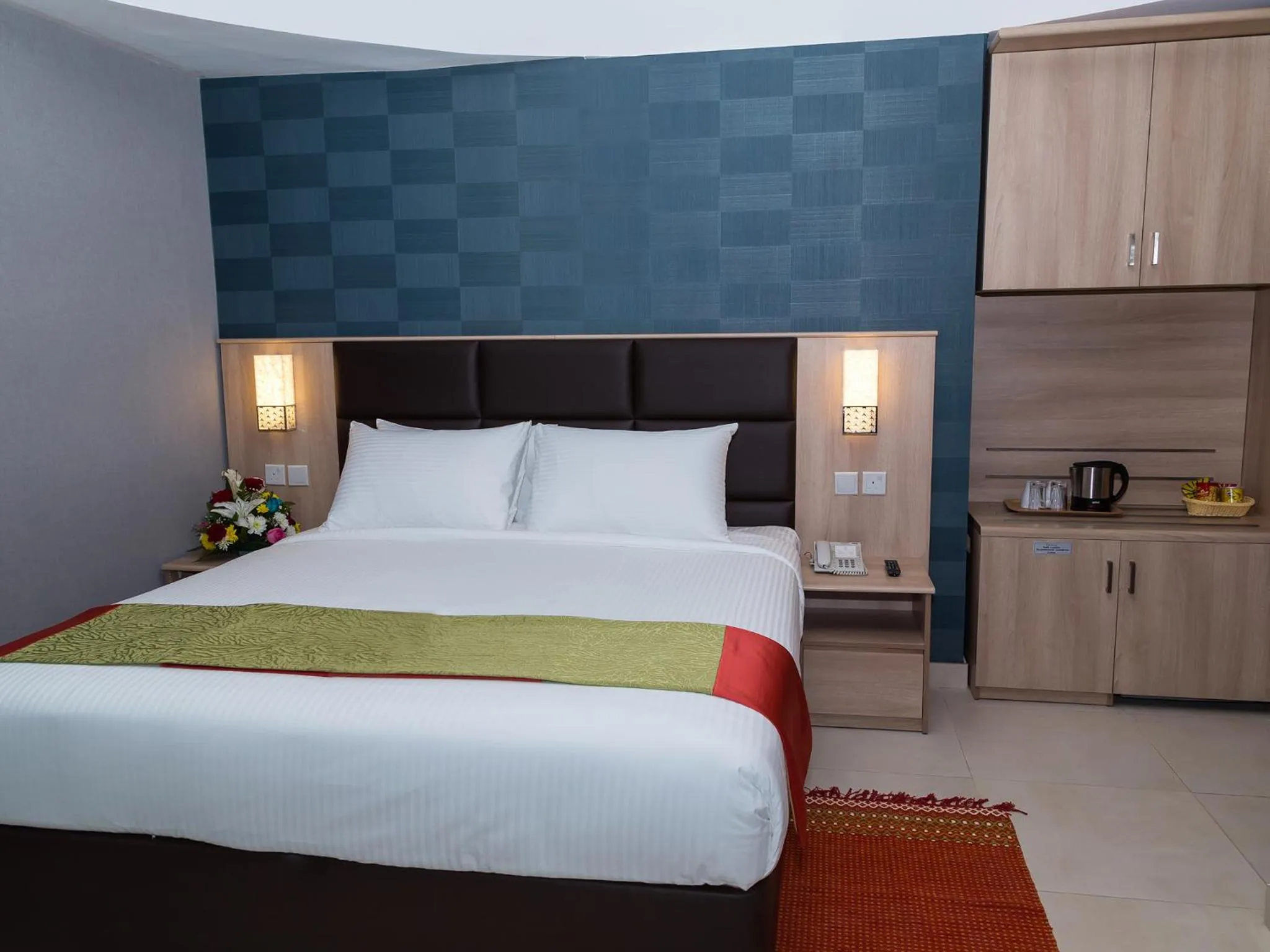 Bedroom, Bed in Florida Square Hotel (Previously known Flora Square Hotel)