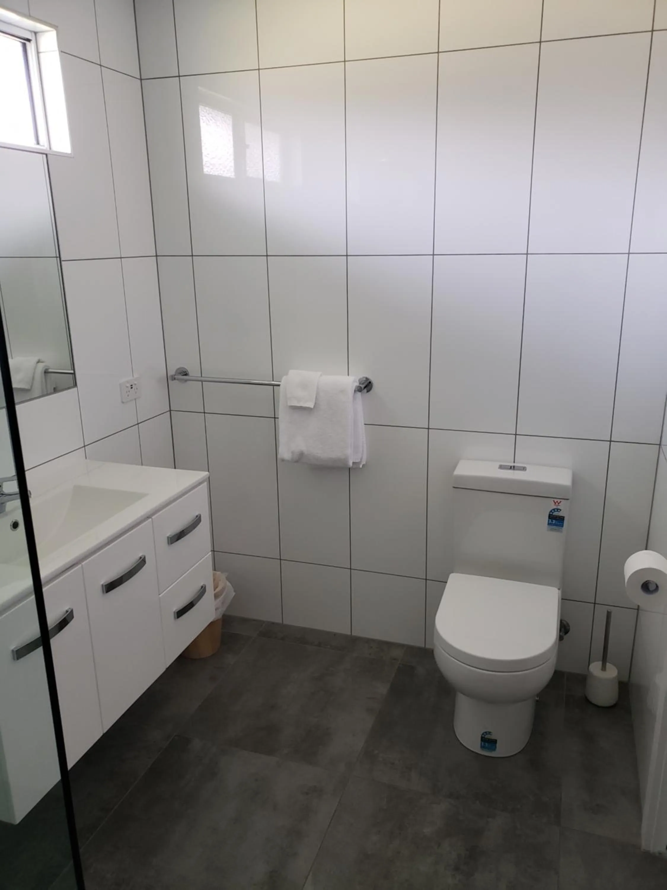 Bathroom in Marlo Hotel