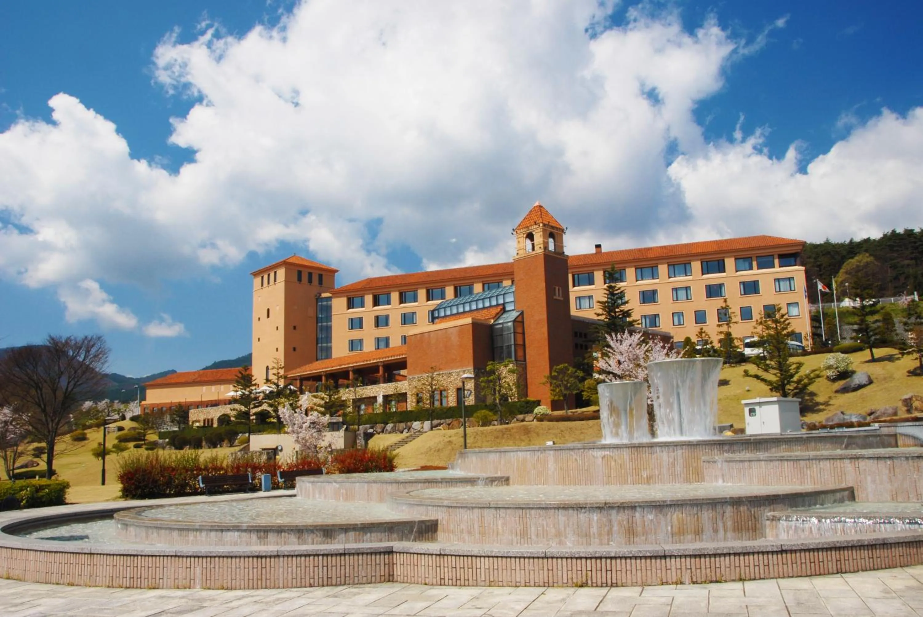 Property building in Fruit Park Fujiya Hotel