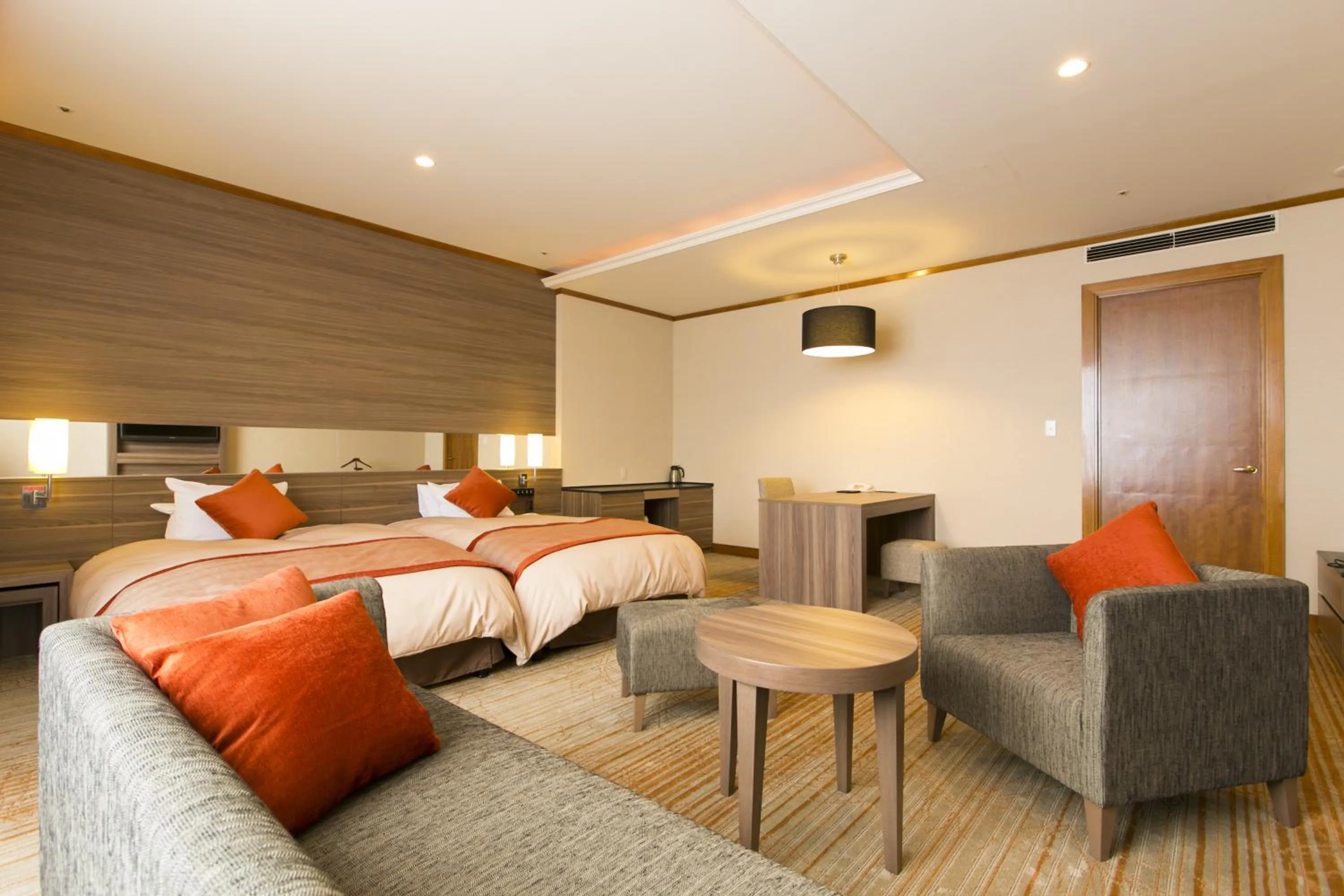 Photo of the whole room, Bed in Fruit Park Fujiya Hotel