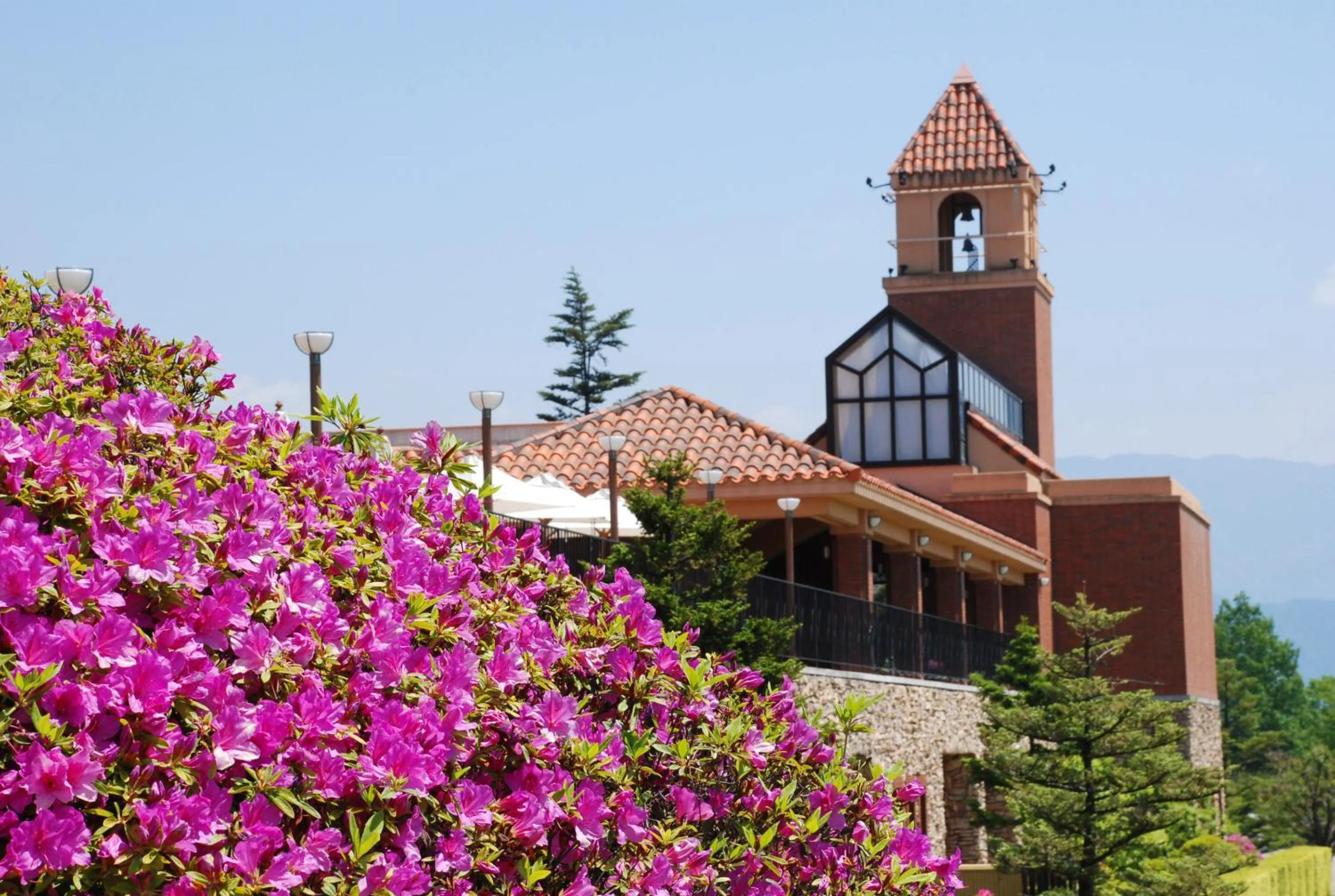 Property building in Fruit Park Fujiya Hotel