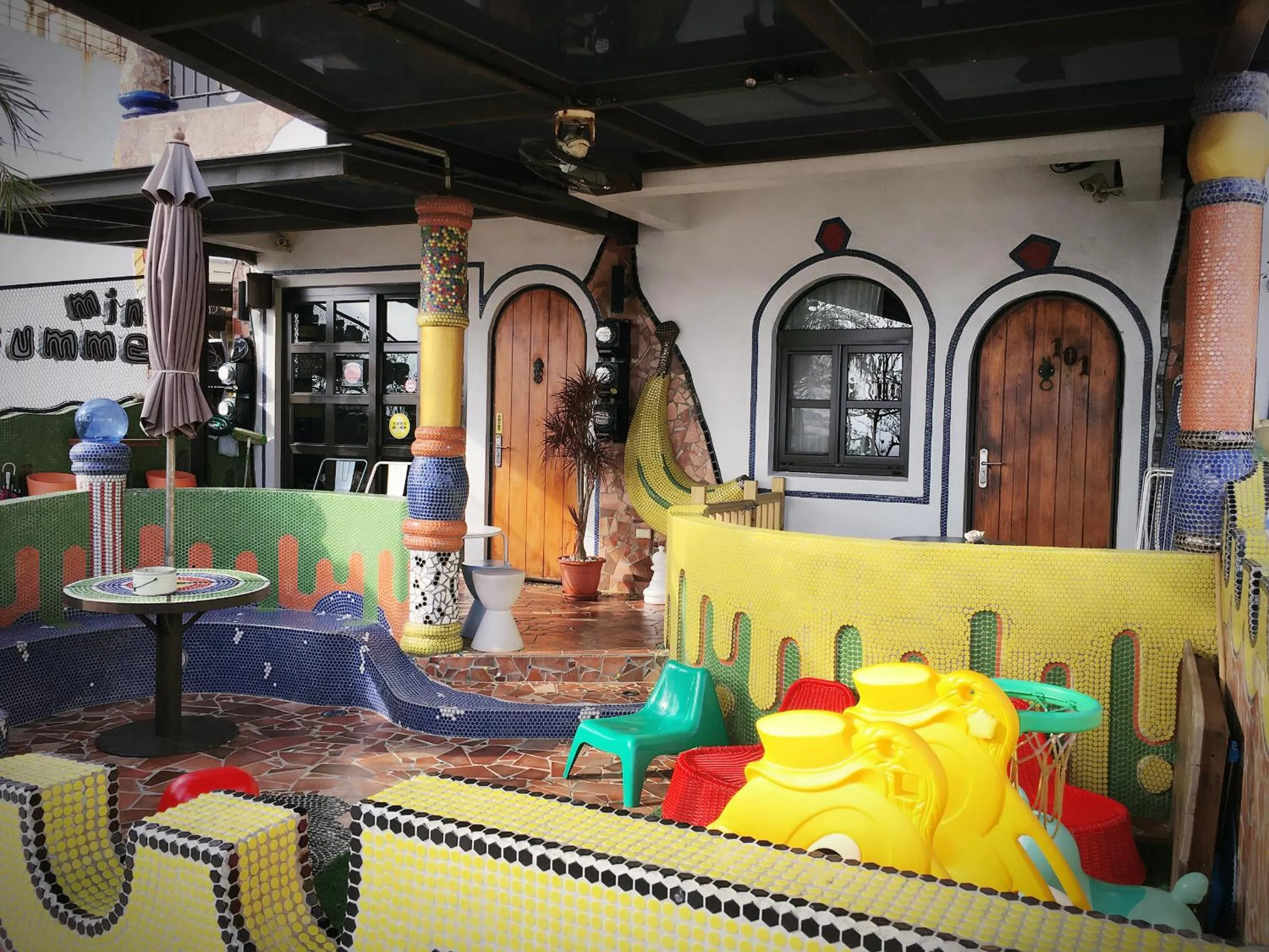 Patio in Mini Summer