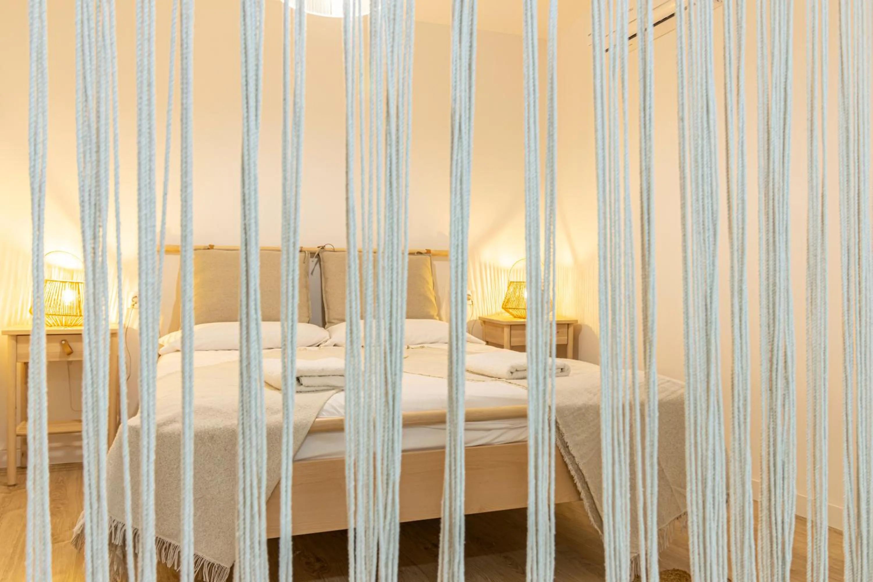 Bed in Allo Apartments Morenos II 1ºC Centro 2 Habitaciones