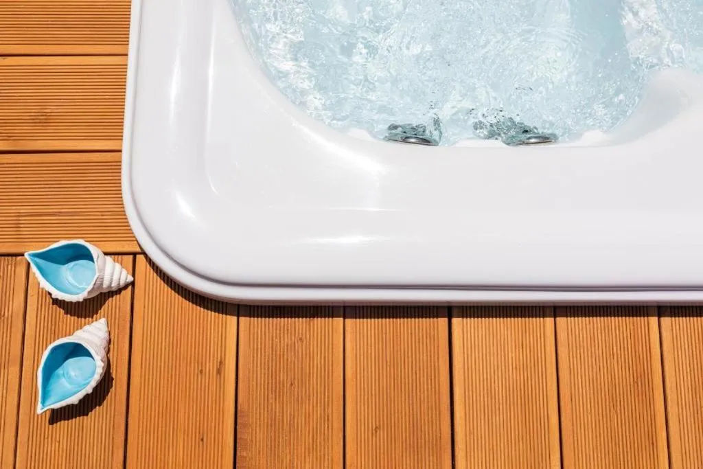 Hot Tub in Le Gemelle Boutique Hotel