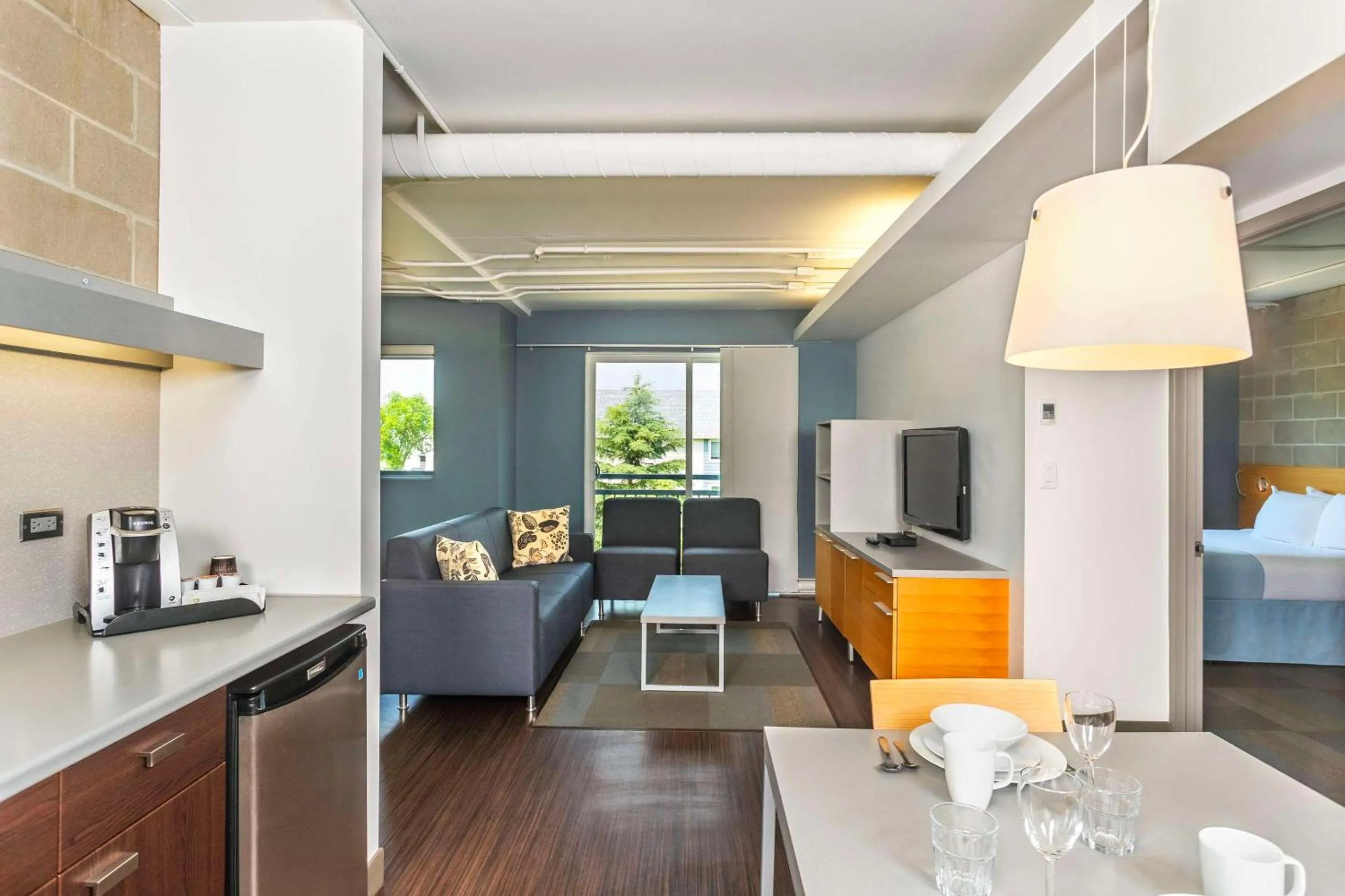 Bedroom, Bed in Barker Suites Southport