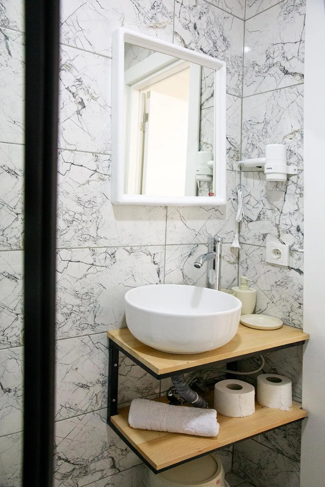 Bathroom in Beans House Suite 8-26