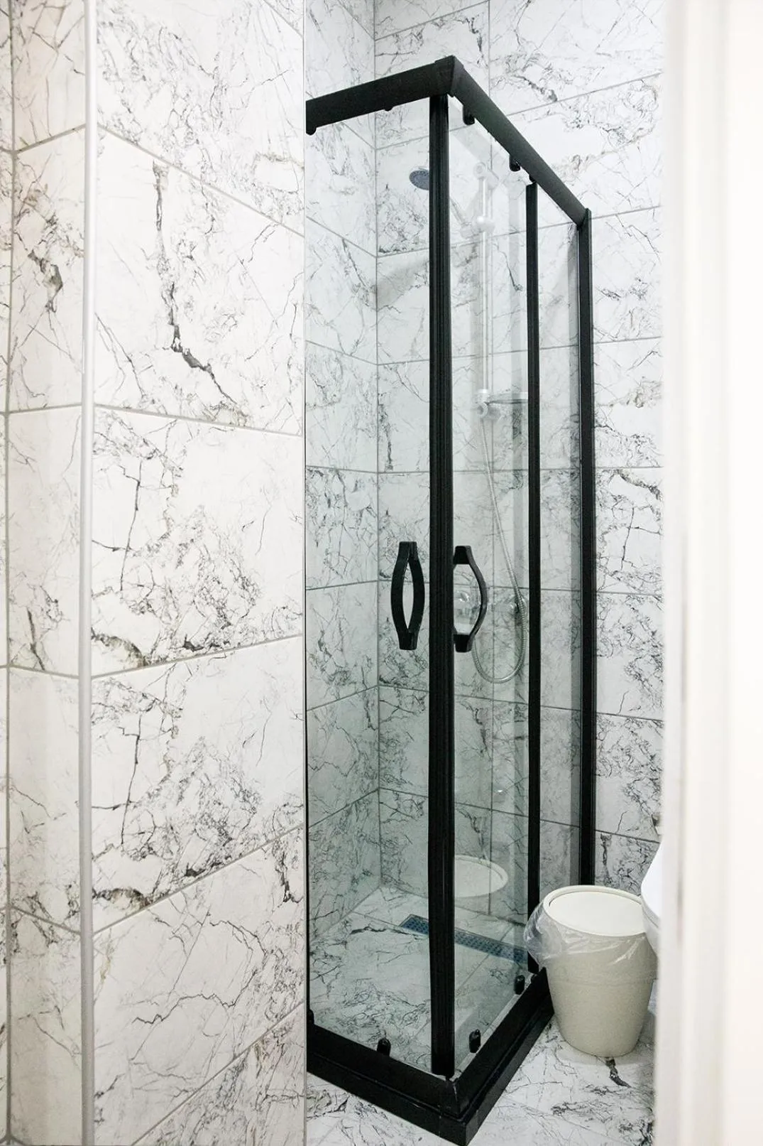 Shower in Beans House Suite 8-26