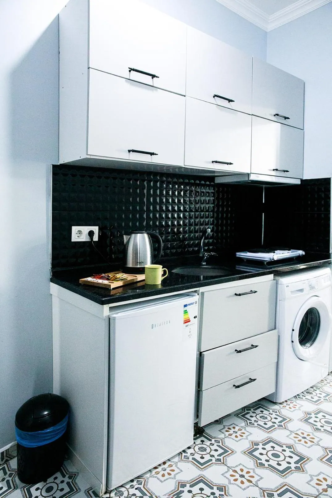 Kitchen or kitchenette in Beans House Suite 8-26