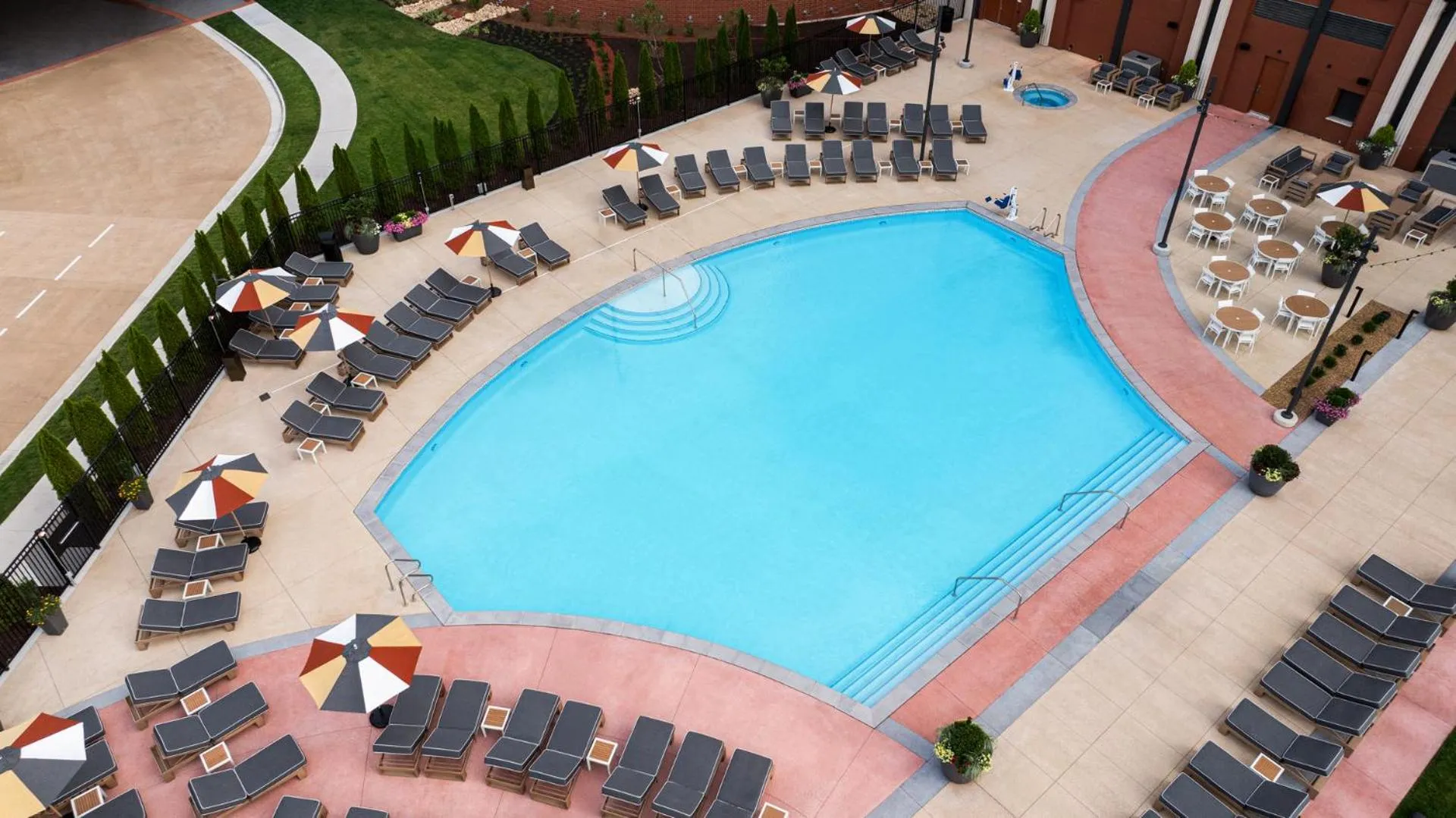 Swimming pool in Caesars Virginia, A Caesars Destination