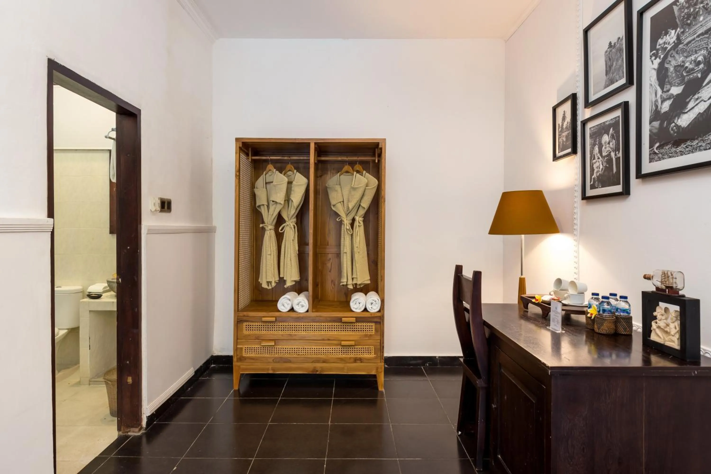 towels in Ubud Raya Boutique Hotel