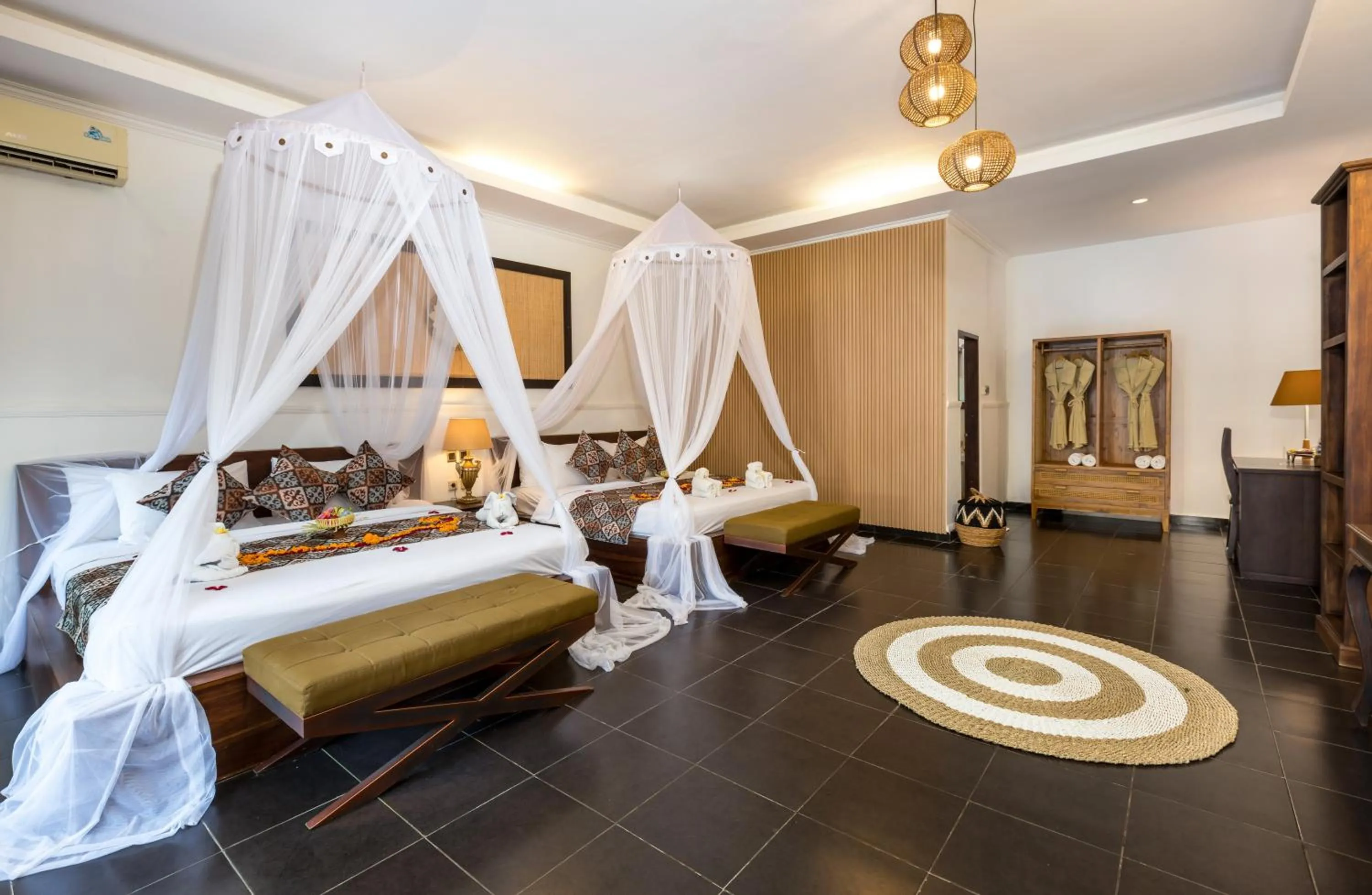 Bed in Ubud Raya Boutique Hotel
