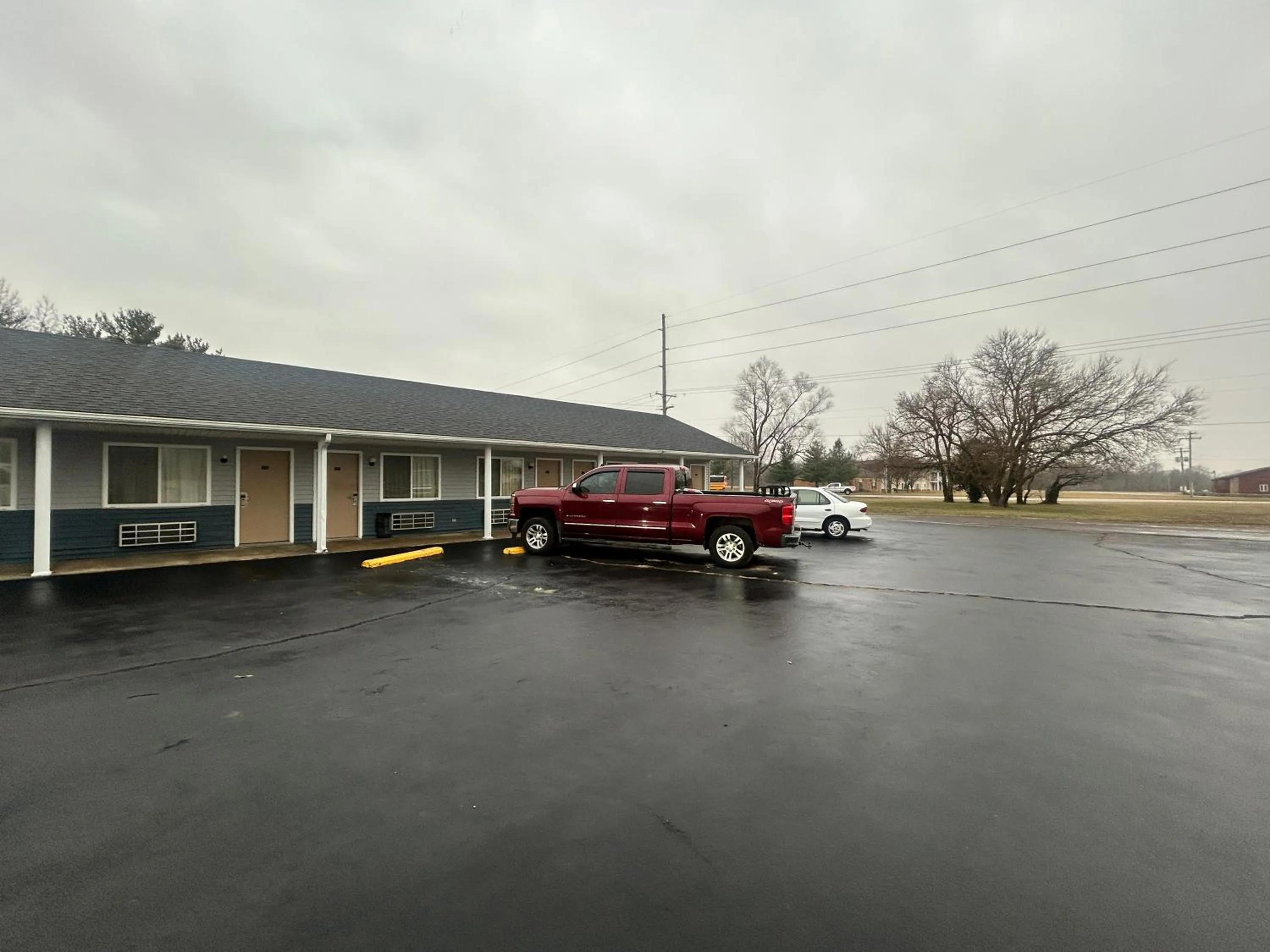 Parking in Budget Inn by Hotel O Greensville I 70